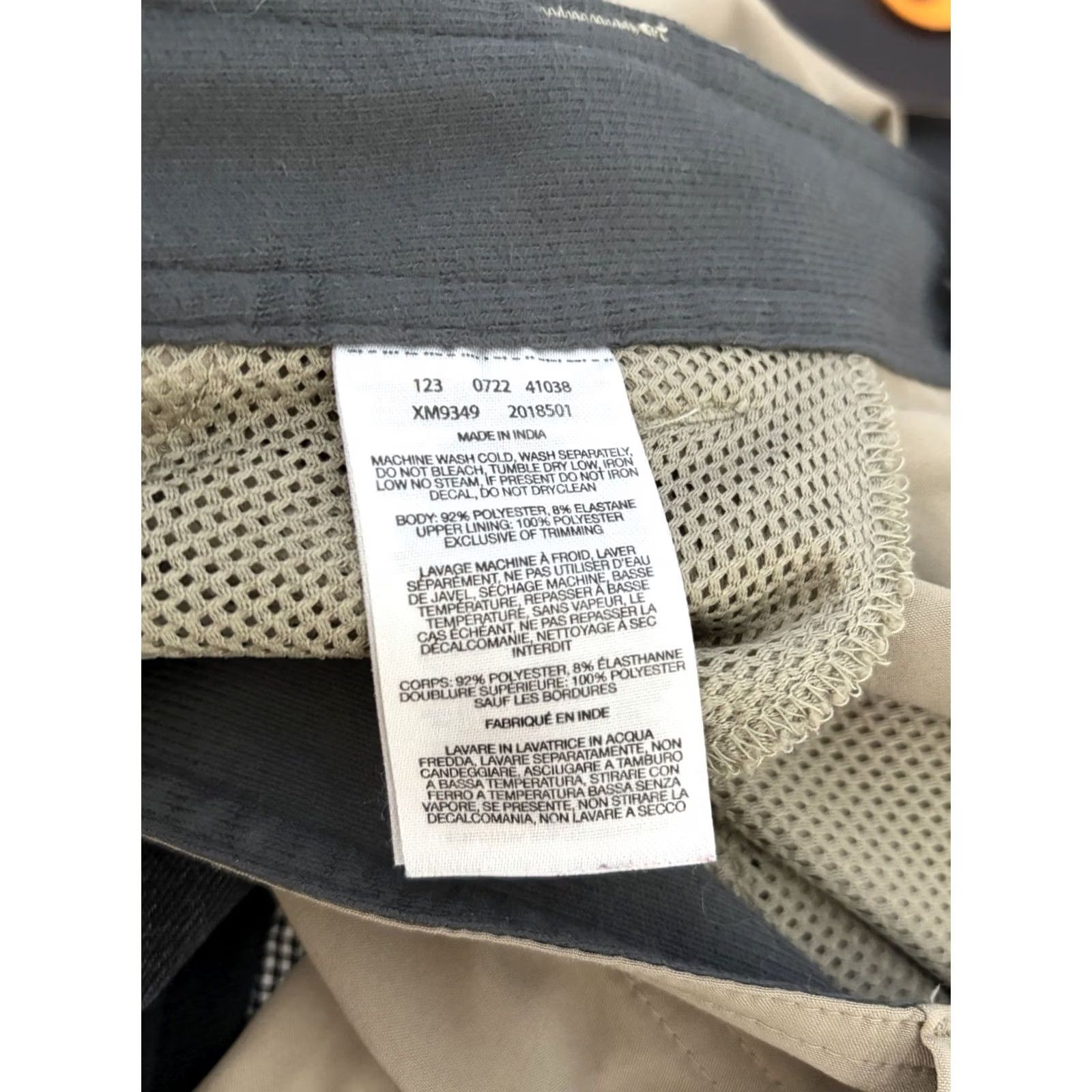 Vintage Columbia Casual Chino Hiking Shorts Mens 38 Beige 10" Inseam Pockets Regularfit Size US 38 / EU 54 - 4 Thumbnail