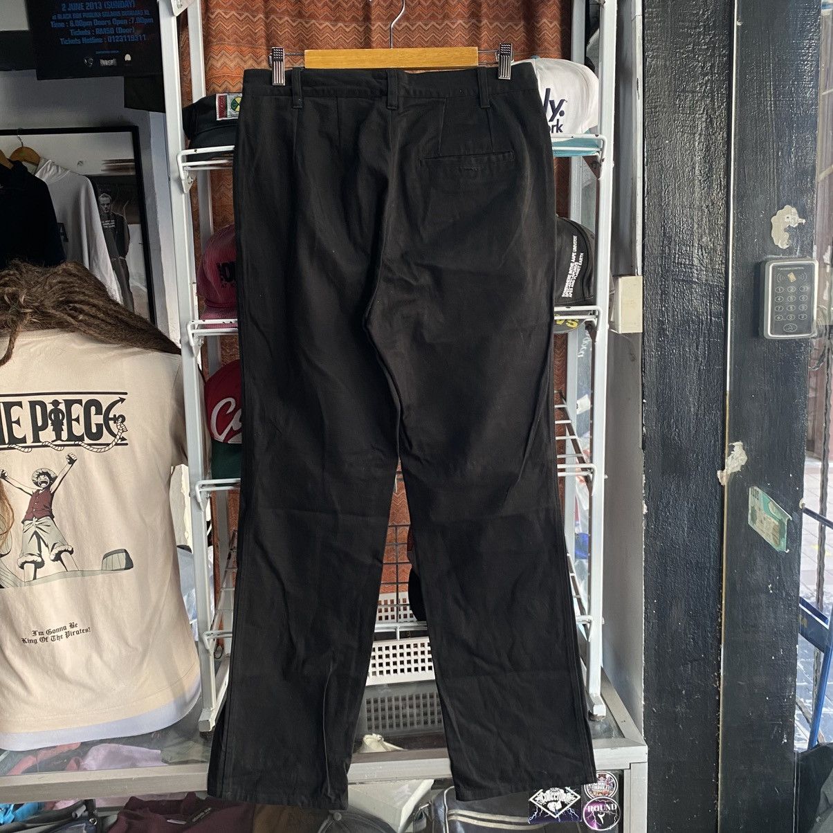 agnes b. Agnes B. Homme Paris Men's Black Loose Fit Chino Pants Size US 30 / EU 46 - 2 Thumbnail