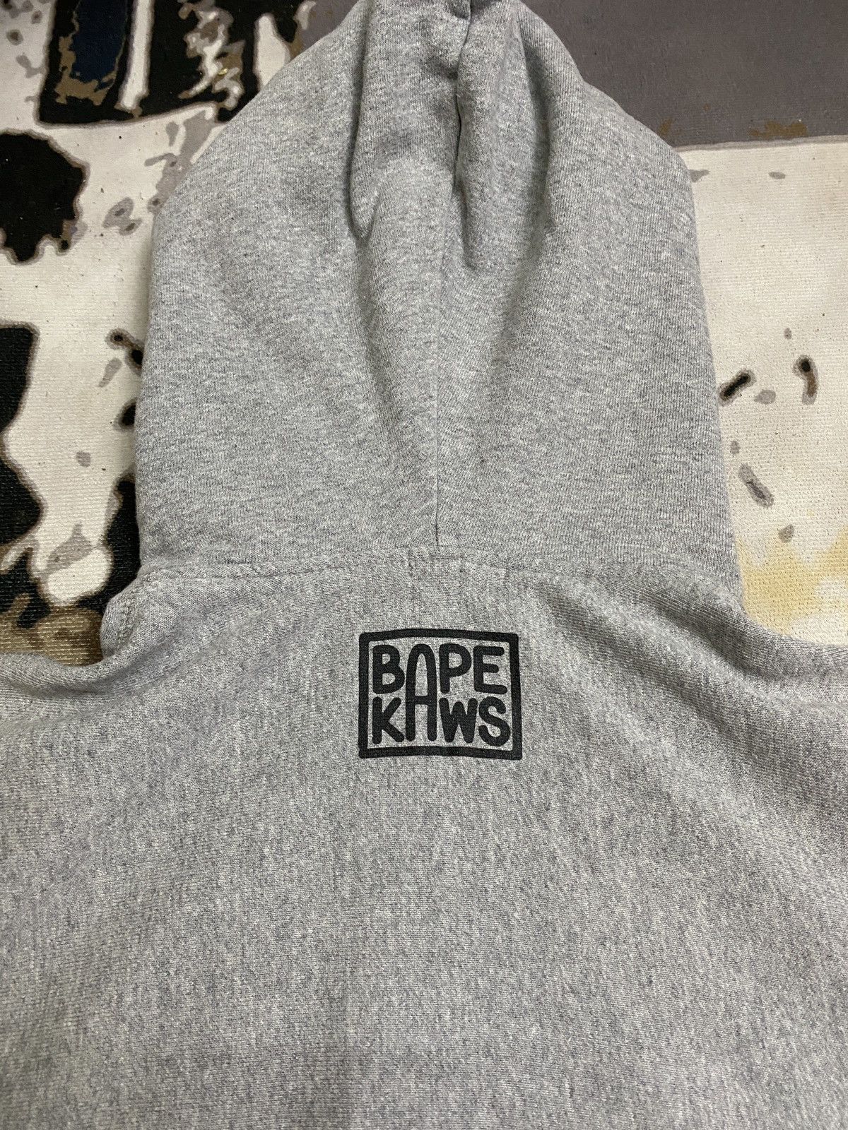 Bape × Kaws Bape x Kaws Baby Milo Full Zip Hoodie Size M / US 6-8 / IT 42-44 - 7 Thumbnail