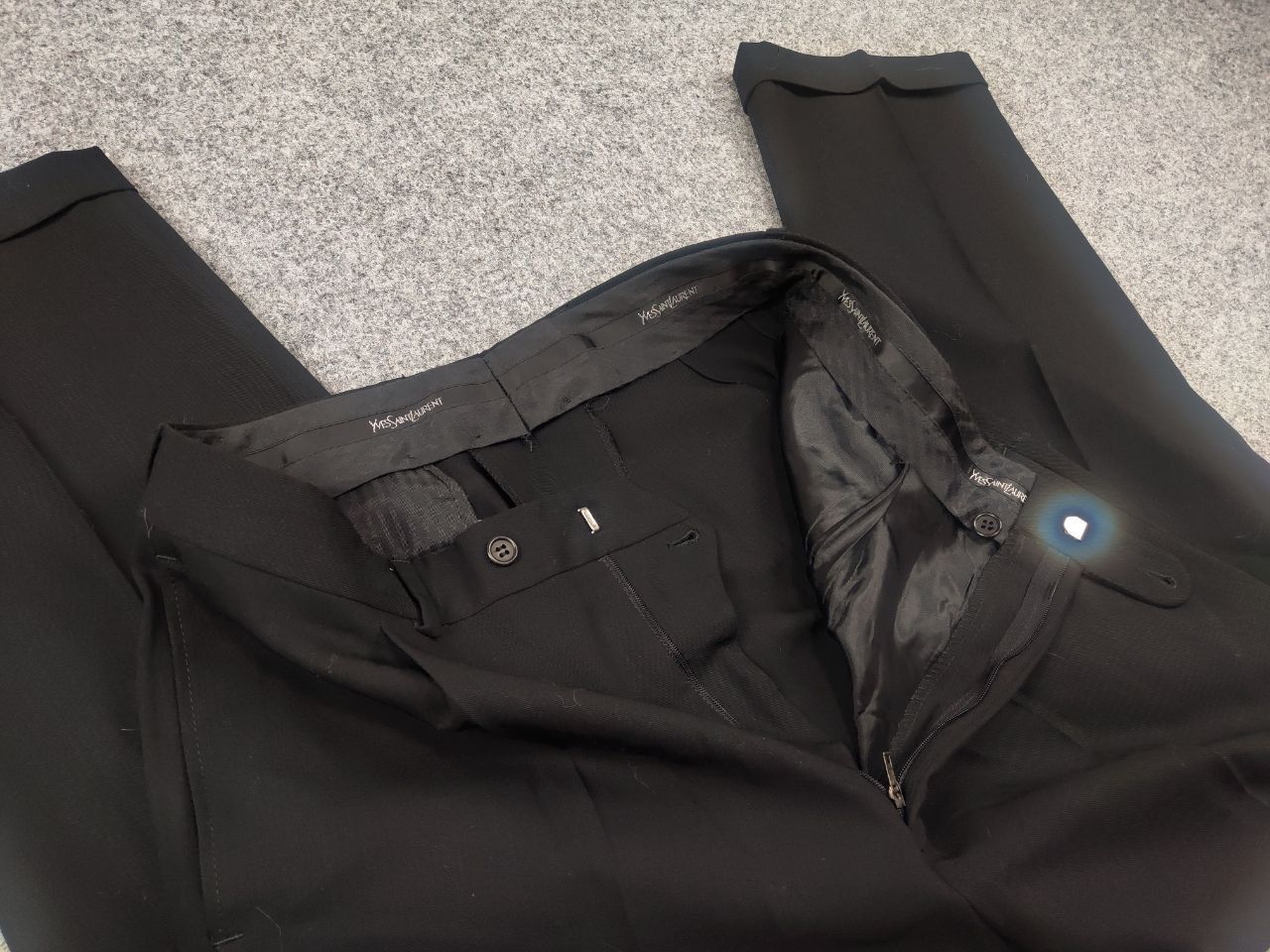 Yves Saint Laurent Yves Saint Laurent Vintage Classic men's wool trousers Pants Size US 34 / EU 50 - 10 Thumbnail