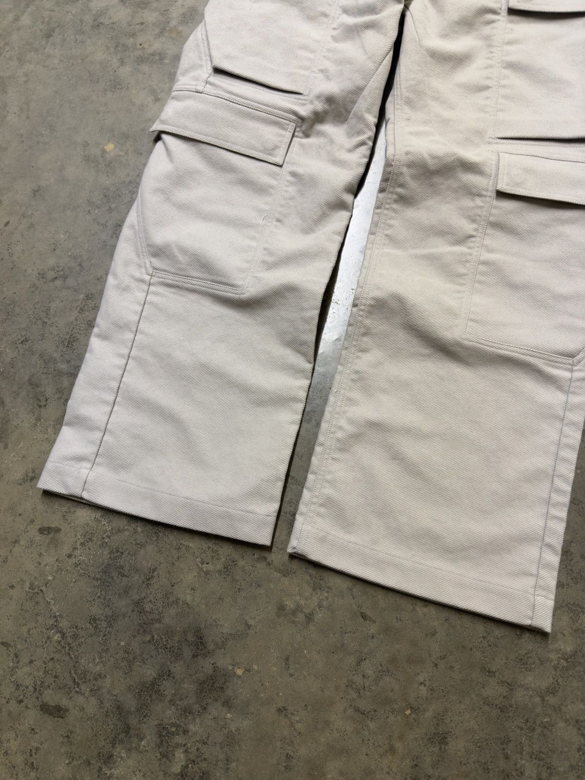 Rick Owens Rick Owens FW25 ‘Concordians’ Double Cargo Geth Jeans Size US 32 / EU 48 - 3 Thumbnail