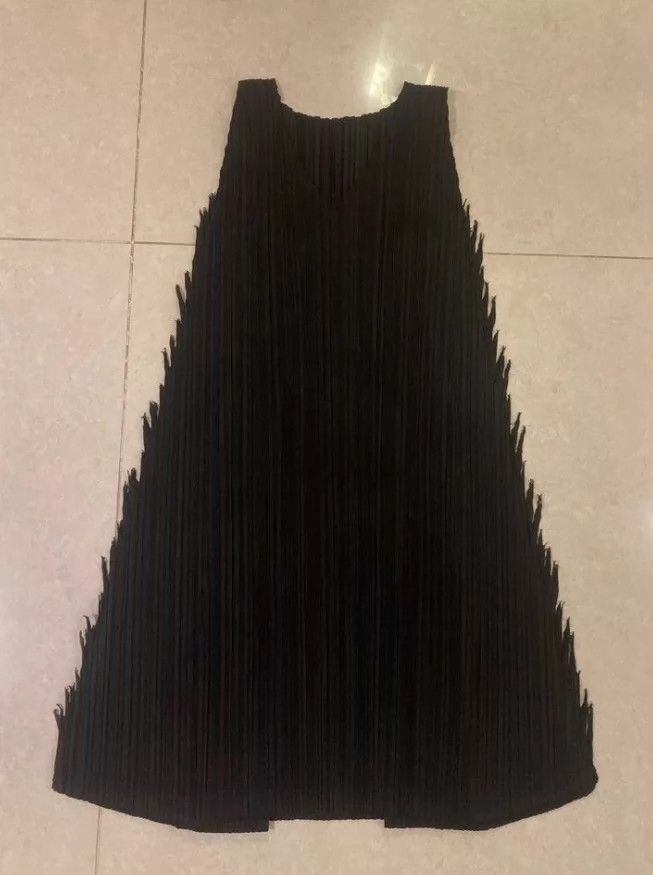 Issey Miyake Issey Miyake size:3 Black zigzag dress Size M / US 6-8 / IT 42-44 - 1 Thumbnail