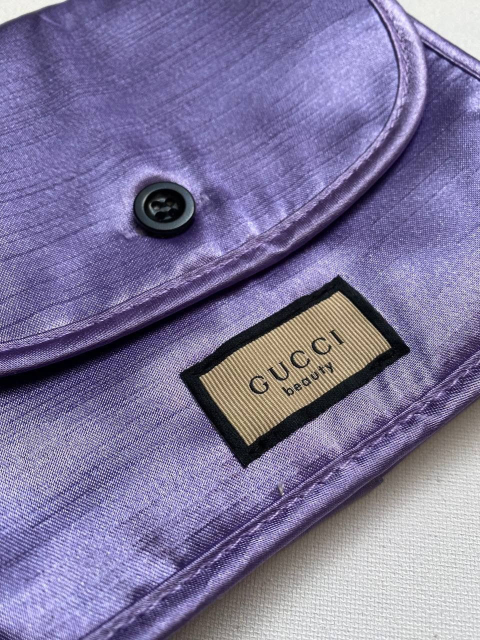 Gucci Rare Gucci Beauty 2023 GWP Purple Pouch Makeup Clutch Bag Size ONE SIZE - 2 Thumbnail