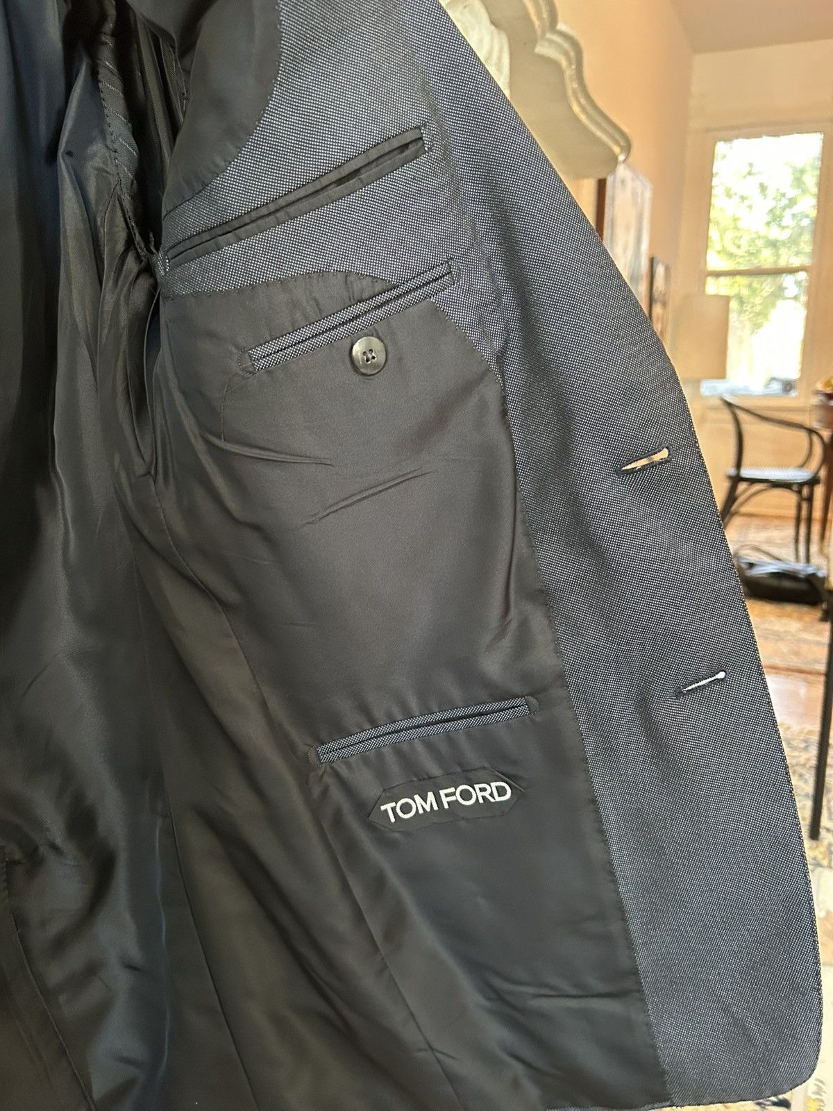 Tom Ford Tom Ford Men’s Blue Silk Sharkskin Suit Size 36R Size 36R - 4 Thumbnail