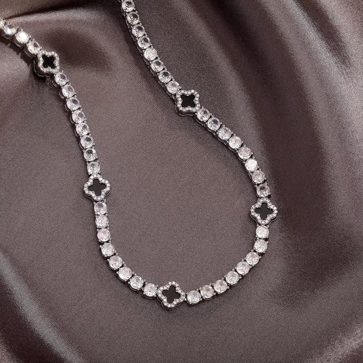 Other Iced Out Charm Lucky Clover 4mm Chains Necklace Size ONE SIZE - 2 Thumbnail