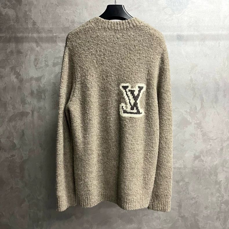 Louis Vuitton Louis Vuitton 24 light brown monogrammed crewneck long-slee Size US L / EU 52-54 / 3 - 5 Thumbnail