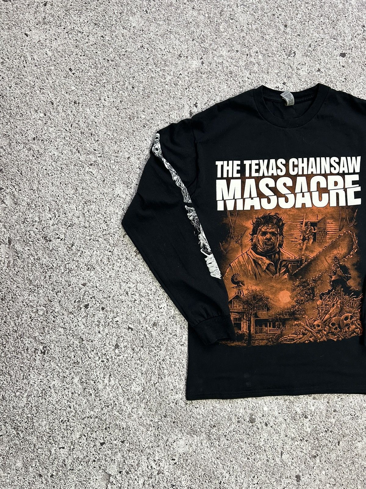 Other Movie Game The Texas Chains Saw Massacre Long Sleeve T-Shirt Size US M / EU 48-50 / 2 - 3 Thumbnail