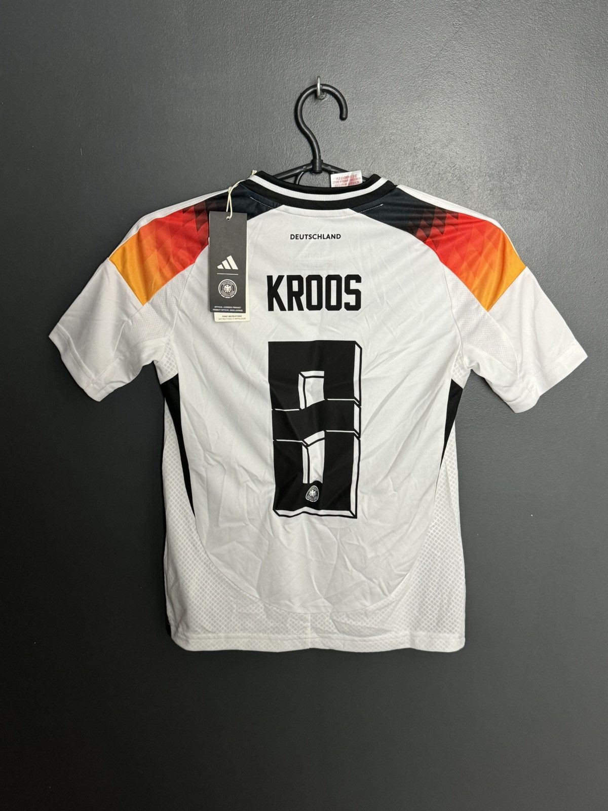 Adidas KIDS New Germany 24/25 Home Kroos Football Jersey T-Shirt Size US XS / EU 42 / 0 - 1 Thumbnail