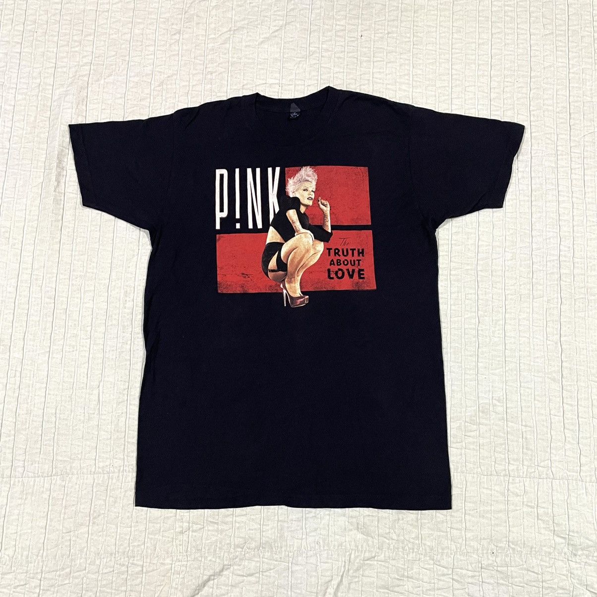 Band Tees Vintage Pink American Singer Rare T Shirt Size US L / EU 52-54 / 3 - 2 Thumbnail