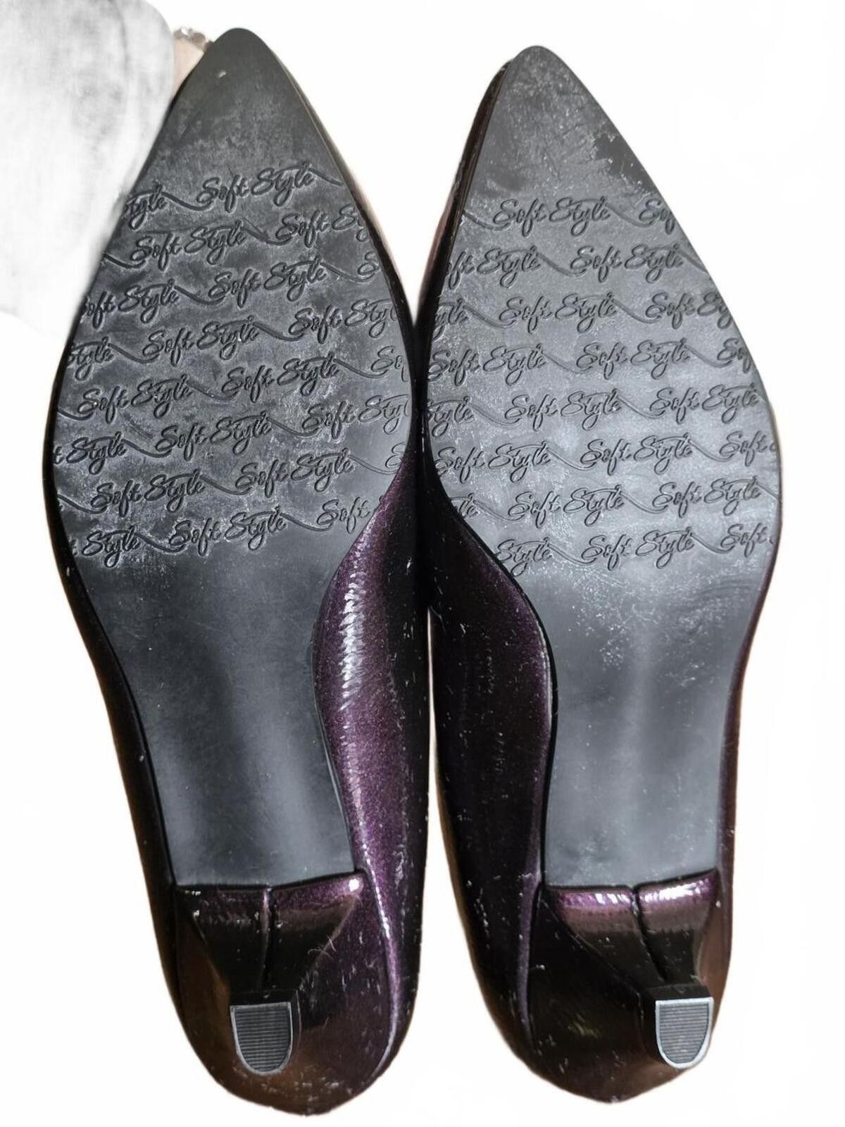 Other Soft Style Womens Pointed Toe Low Heel Burgandy Pumps Size 7 Size US 7 / IT 37 - 7 Thumbnail