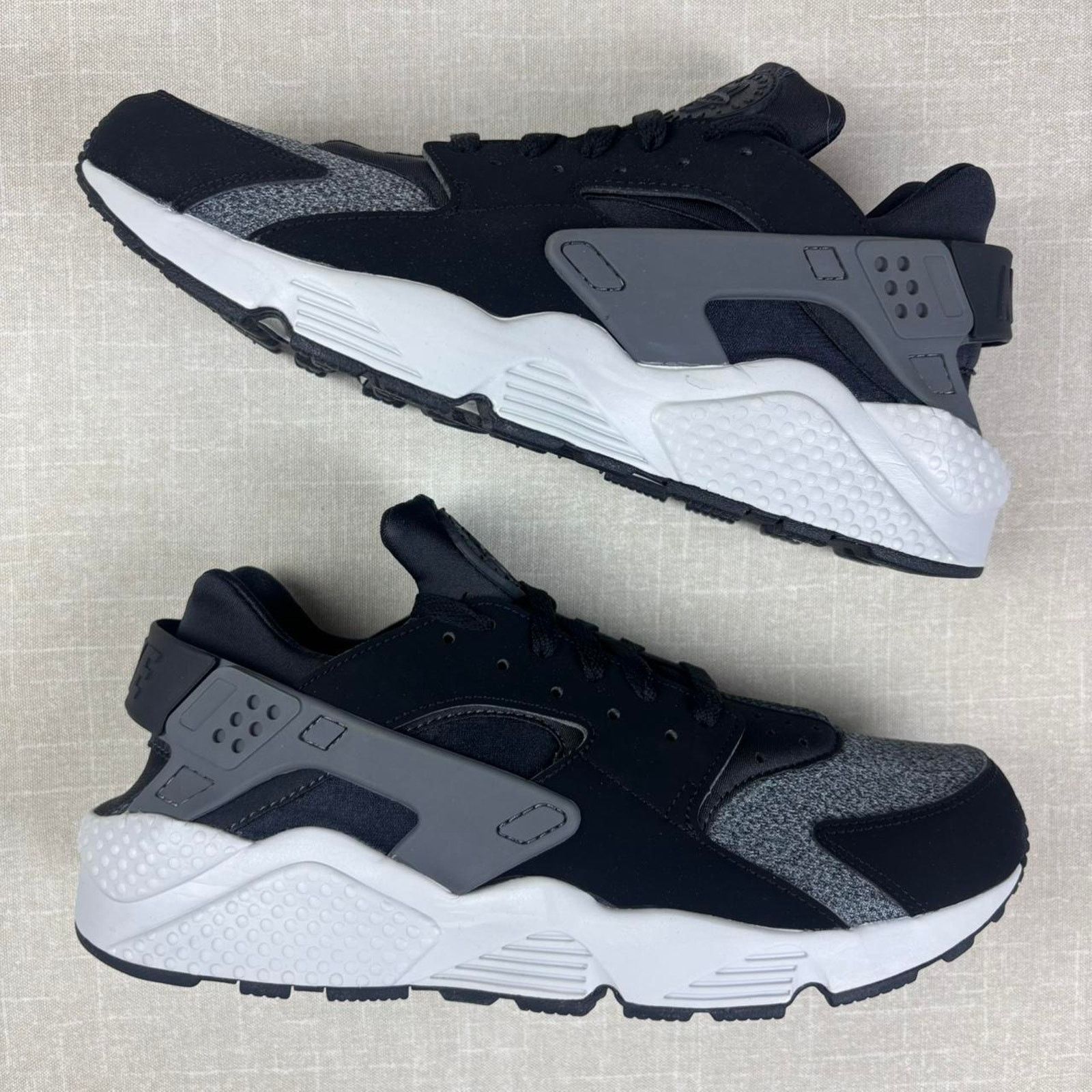 Nike 📞 2021 Nike Air Huarache “Black/Anthracite/Purple” 10W Size US 10 / IT 40 - 2 Thumbnail