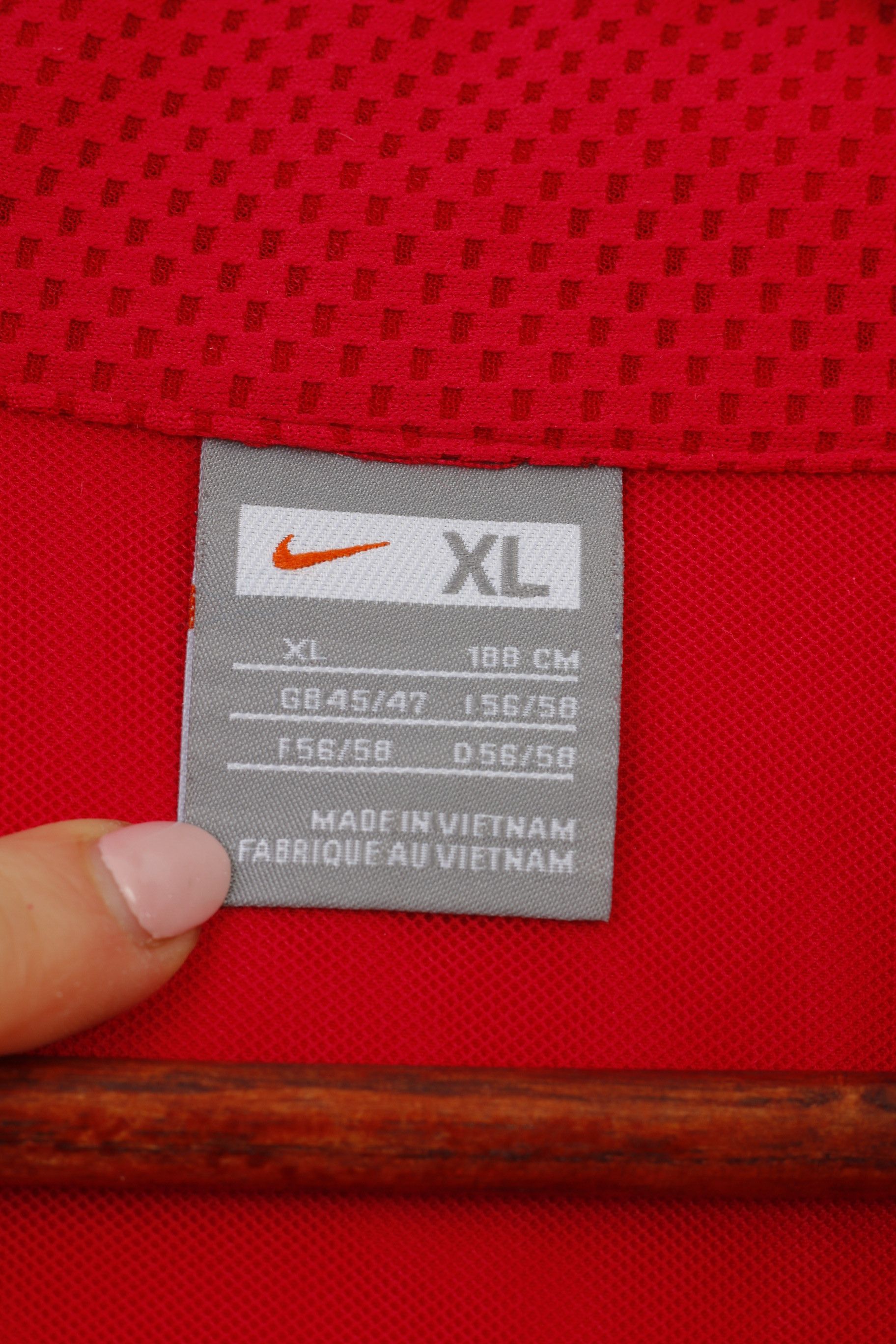 Nike × Vintage Nike Men XL Jacket Red Sport Full Zipper 10579 Size US XL / EU 56 / 4 - 5 Thumbnail