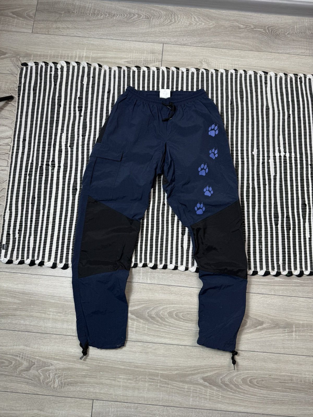 Vintage Jack Wolfskin travel outdoor pants track nylon y2k