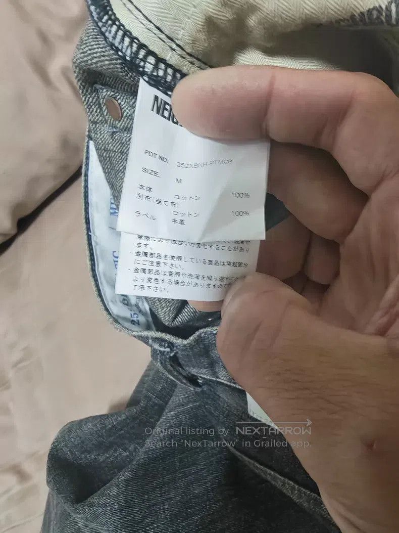 Neighborhood Neighborhood size M jeans Size US 27 - 5 Thumbnail