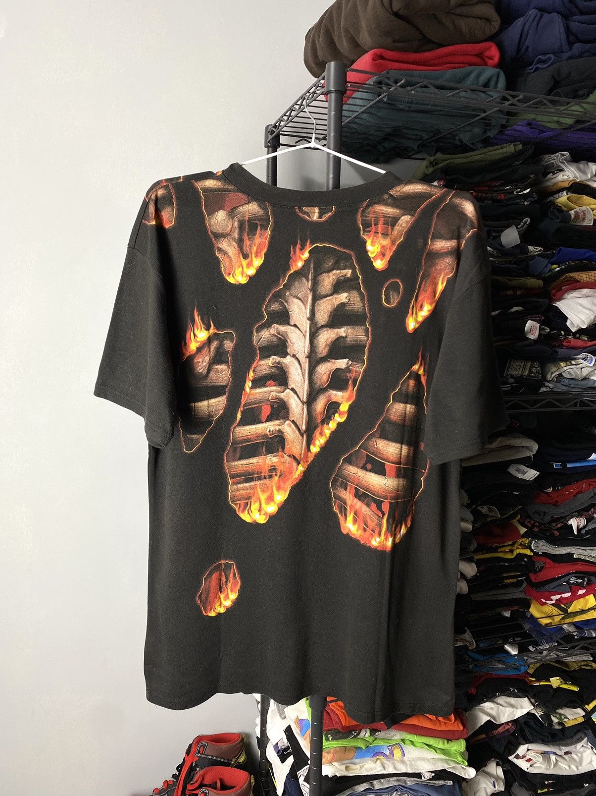 Band Tees Rare! 90’s Vintage Skeleton Outdoor Sun faded T Shirt Size US M / EU 48-50 / 2 - 7 Thumbnail