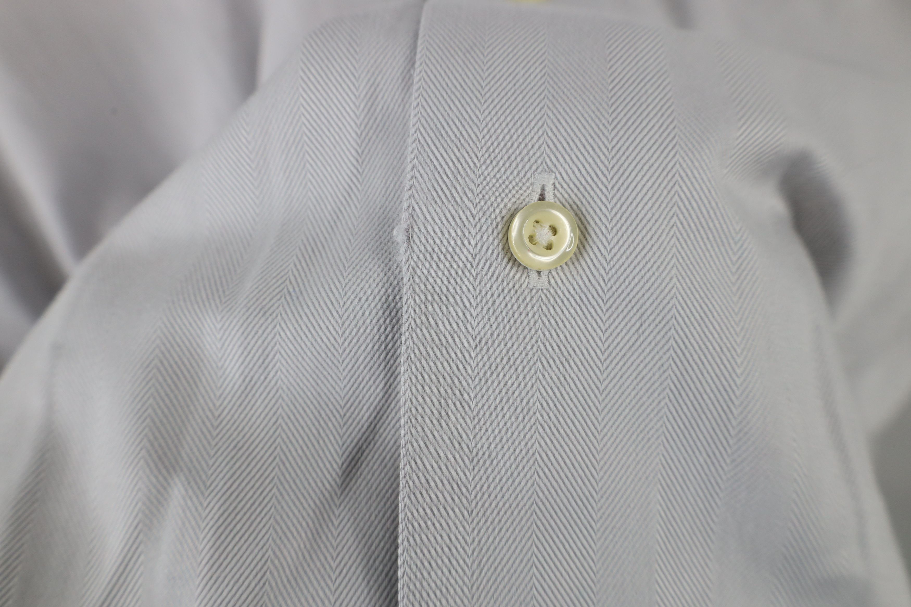Brooks Brothers × Vintage Vintage 90s Brooks Brothers Herringbone Button Shirt Gray Size US M / EU 48-50 / 2 - 4 Thumbnail