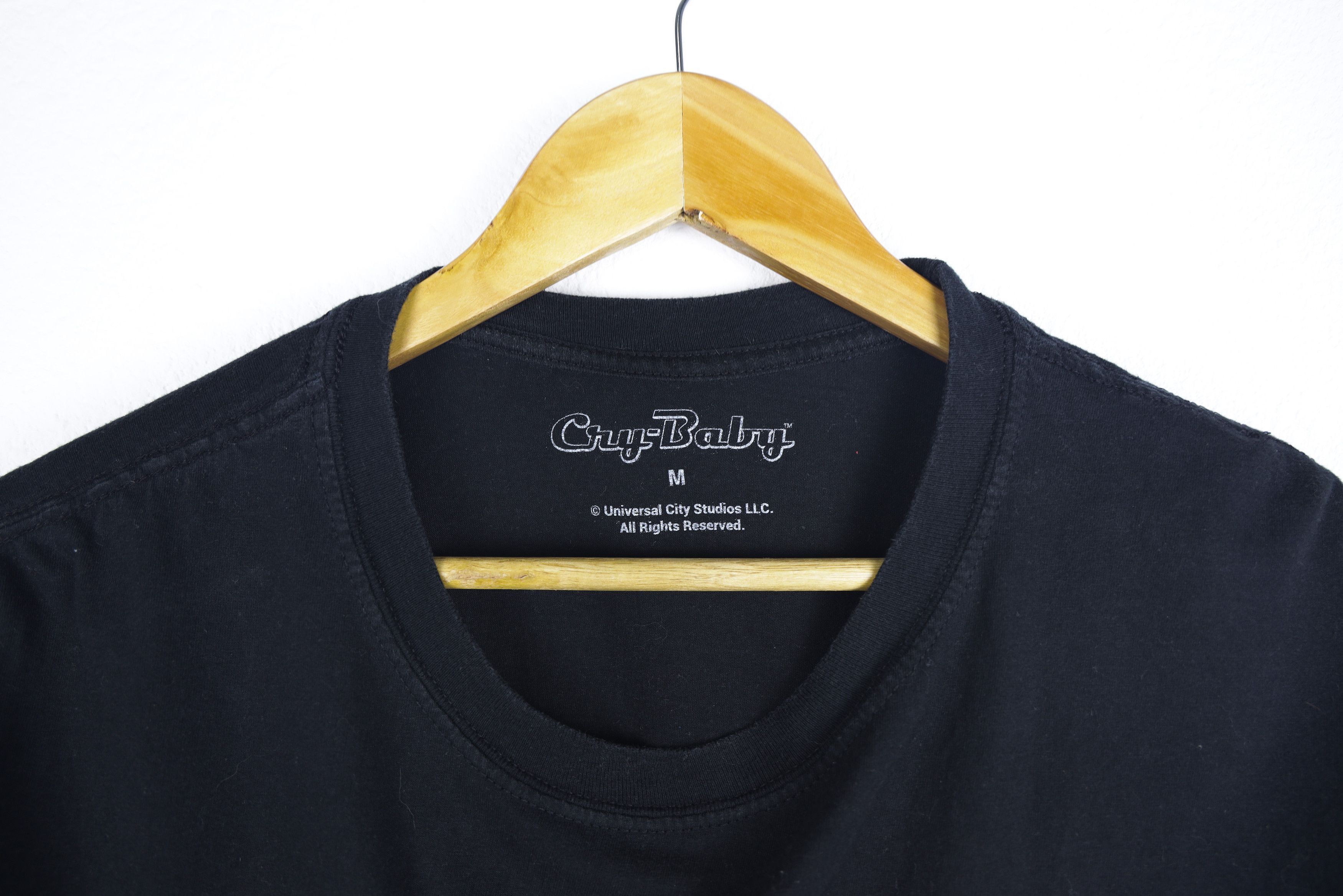 Universal Studios × Vintage Vintage Cry Baby Universal Studios Movie Graphic T-shirt Size US M / EU 48-50 / 2 - 5 Thumbnail