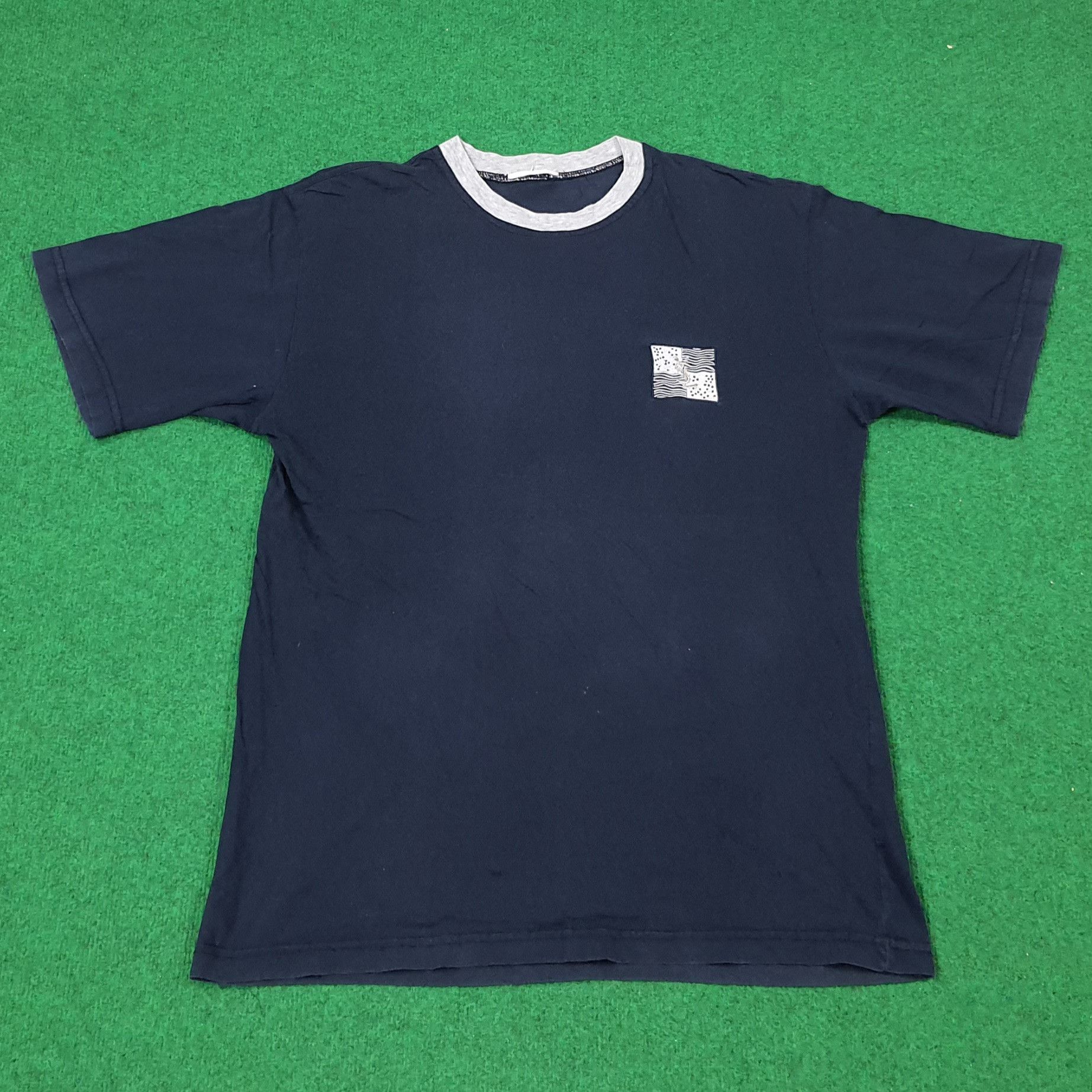 Vintage × Yves Saint Laurent Vintage Yves Saint Laurent YSL Designer Tshirt C219N22 Size US L / EU 52-54 / 3 - 3 Thumbnail