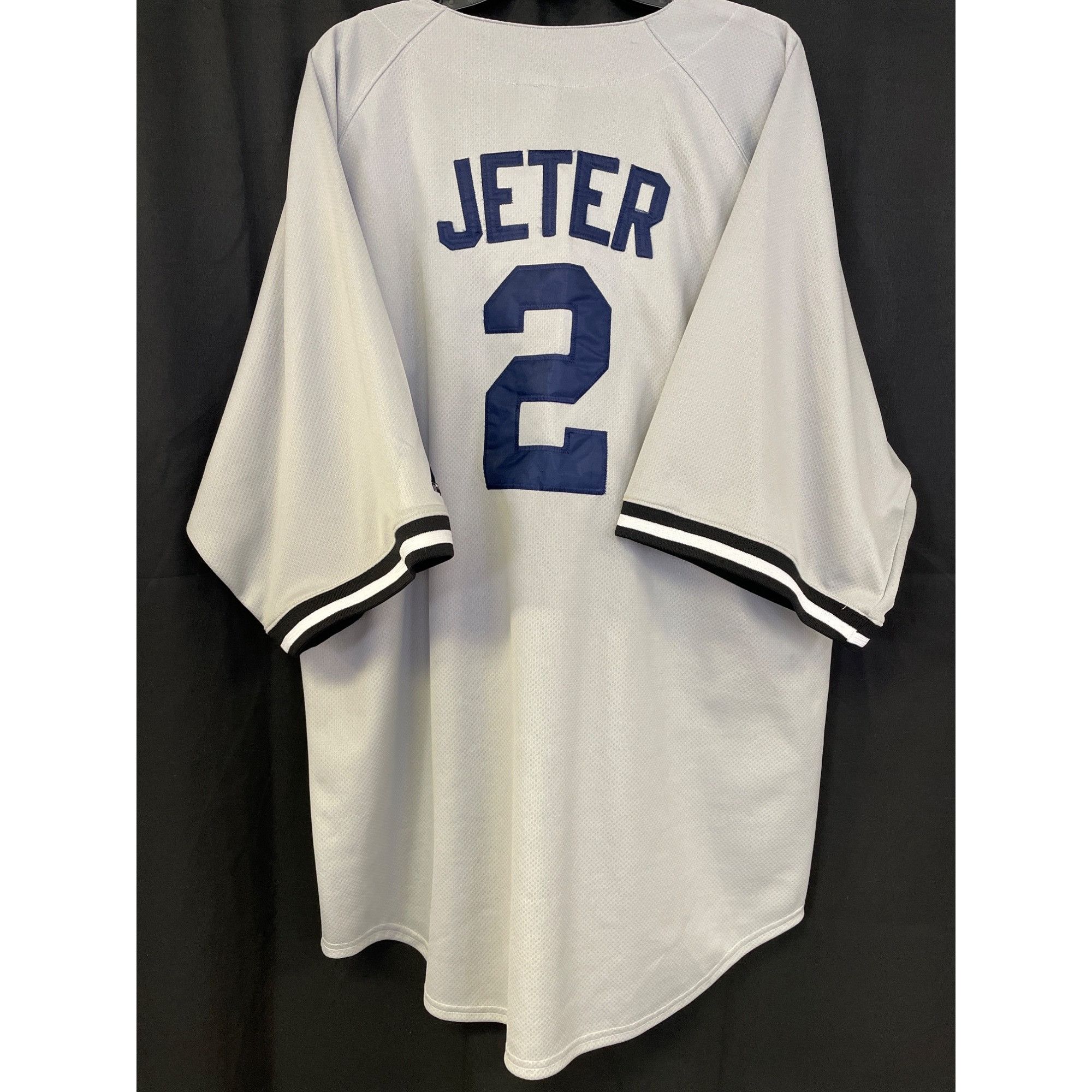 Majestic Majestic Men's Derek Jeter #2 NY Yankees Button up Jersey Gr Size US XXL / EU 58 / 5 - 3 Thumbnail