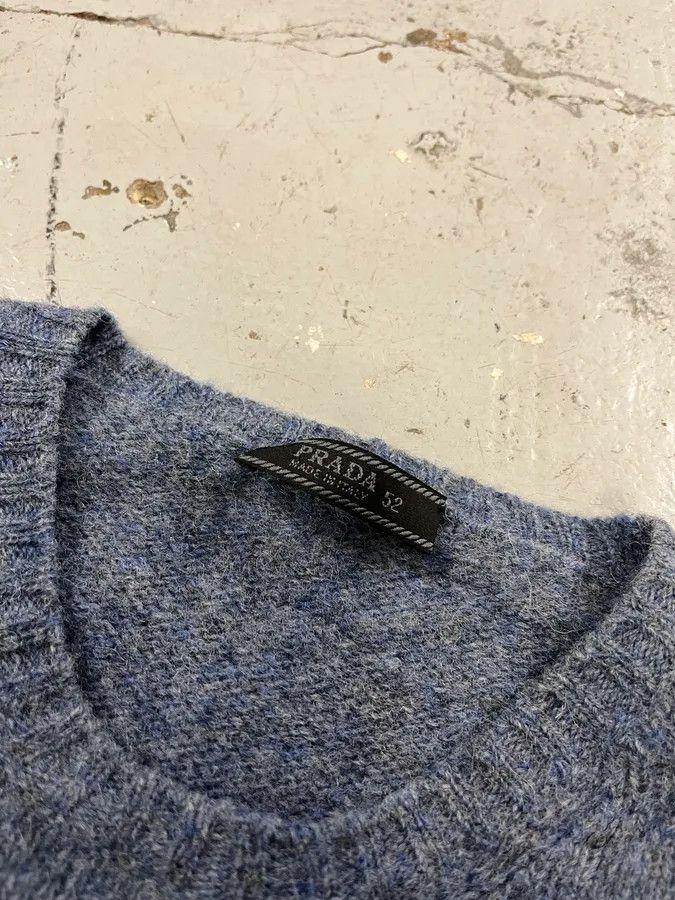 Prada 2000s Prada Wool Blue Crewneck Sweater Size US S / EU 44-46 / 1 - 9 Thumbnail