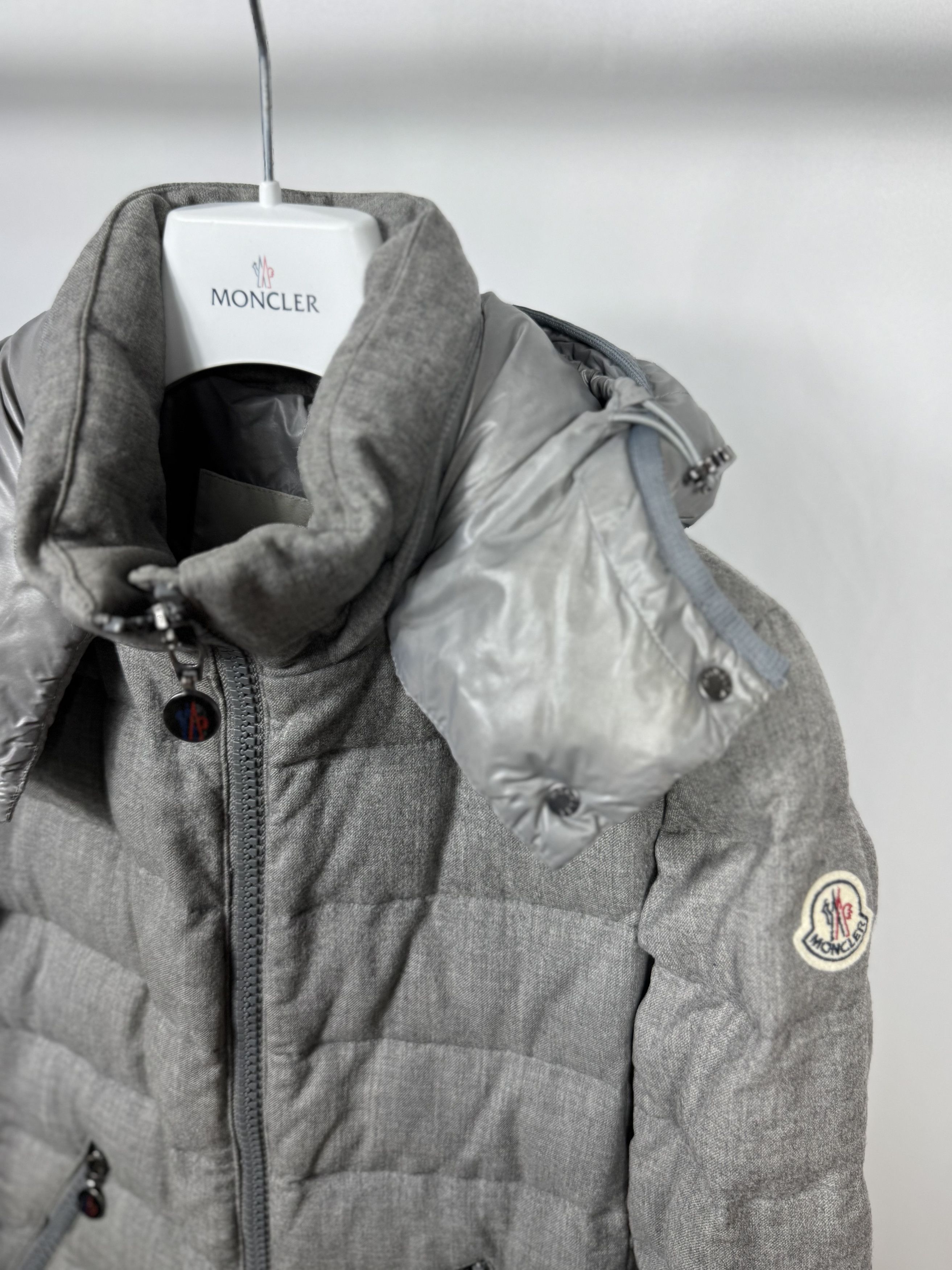Moncler Moncler Astere Ladies Jacket Size S / US 4 / IT 40 - 2 Thumbnail