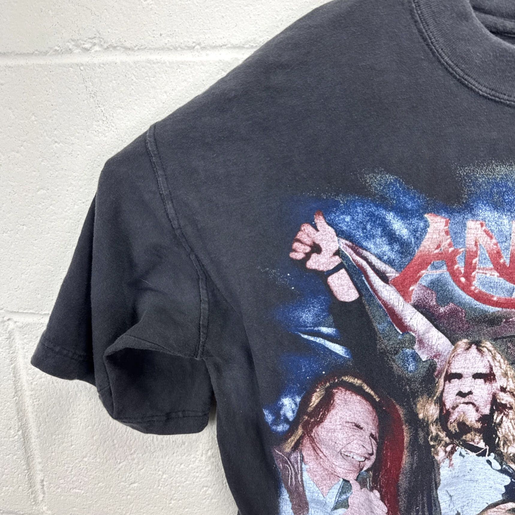 Vintage VINTAGE Angra Band T-Shirt Men Medium 90s Rock Metal Black Short Sleeve Crew Neck Logo Tee Size US M / EU 48-50 / 2 - 6 Thumbnail