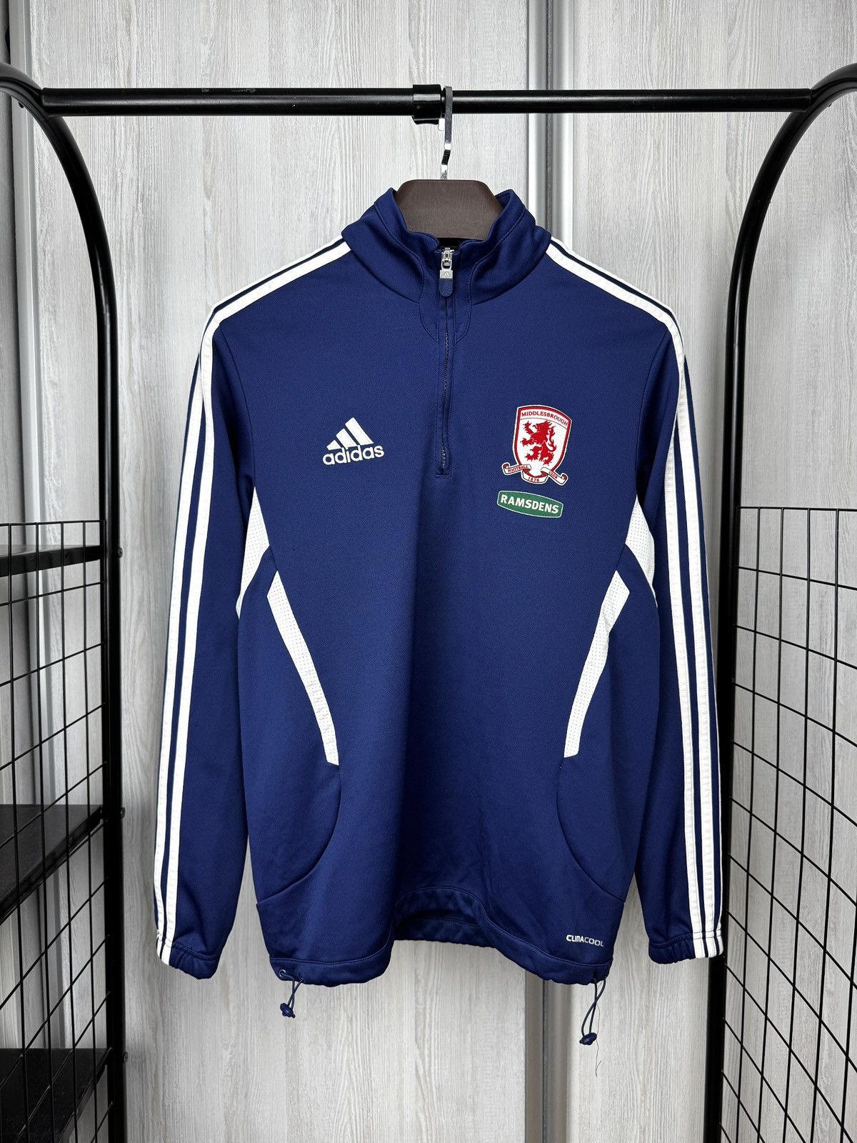 Adidas Middlesbrough adidas Blue training sweatshirt 2011/12 size S Size US S / EU 44-46 / 1 - 1 Thumbnail