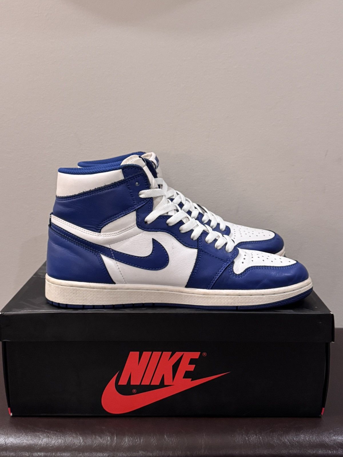 Nike Air Jordan 1 Retro High OG STORM BLUE Size US 10.5 / EU 43-44 - 4 Thumbnail