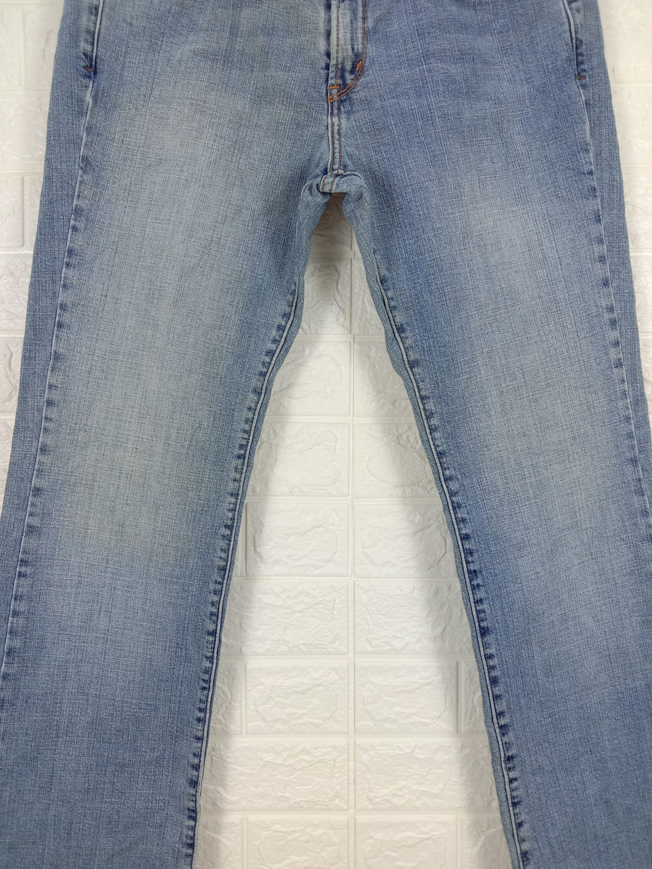 Levi's Vintage Levi's 545 Flare Jeans Light Wash Denim Size US 33 - 3 Thumbnail