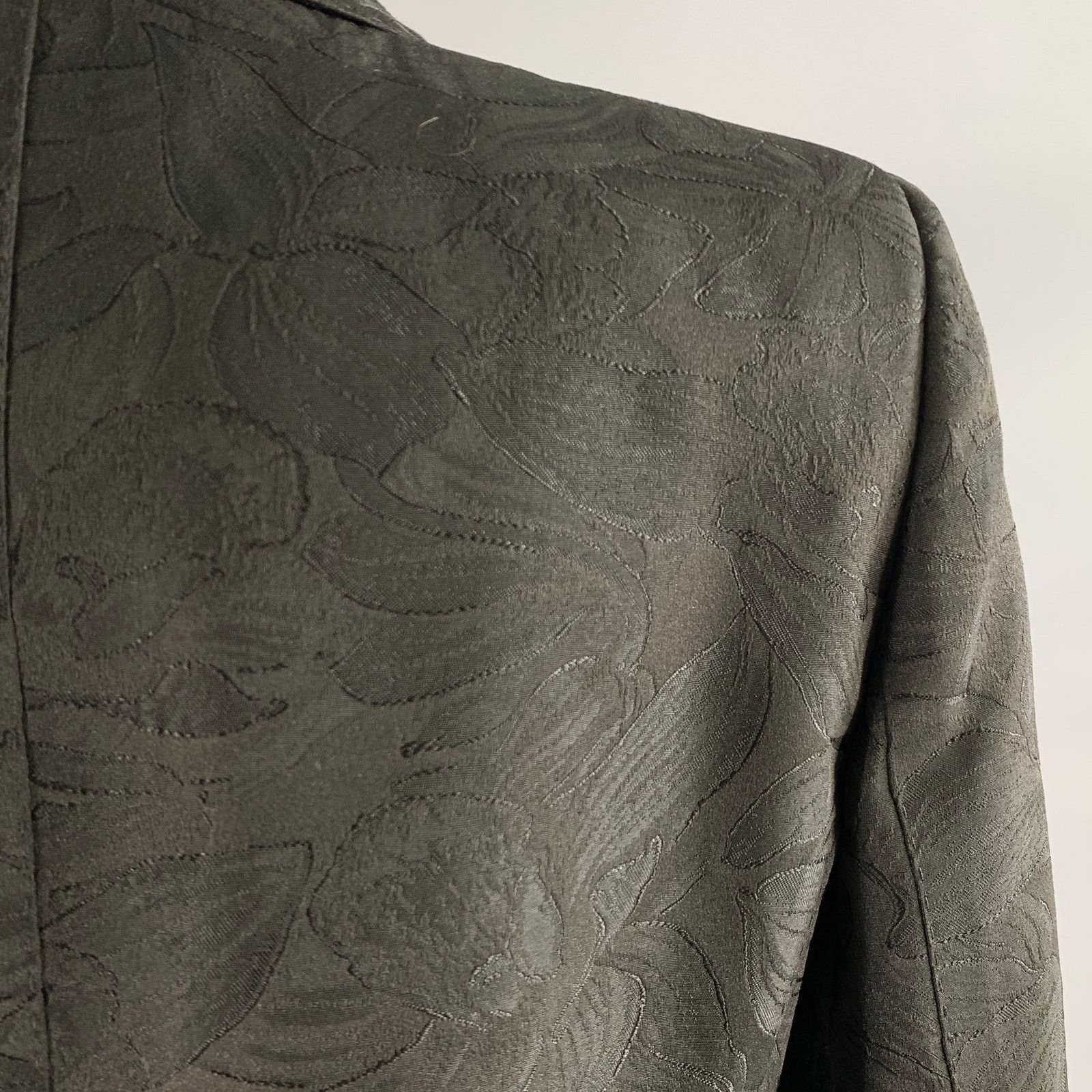 Dolce & Gabbana DOLCE & GABBANA Size 12 Black Floral Jaquard Blazer Size XL / US 12-14 / IT 48-50 - 5 Thumbnail