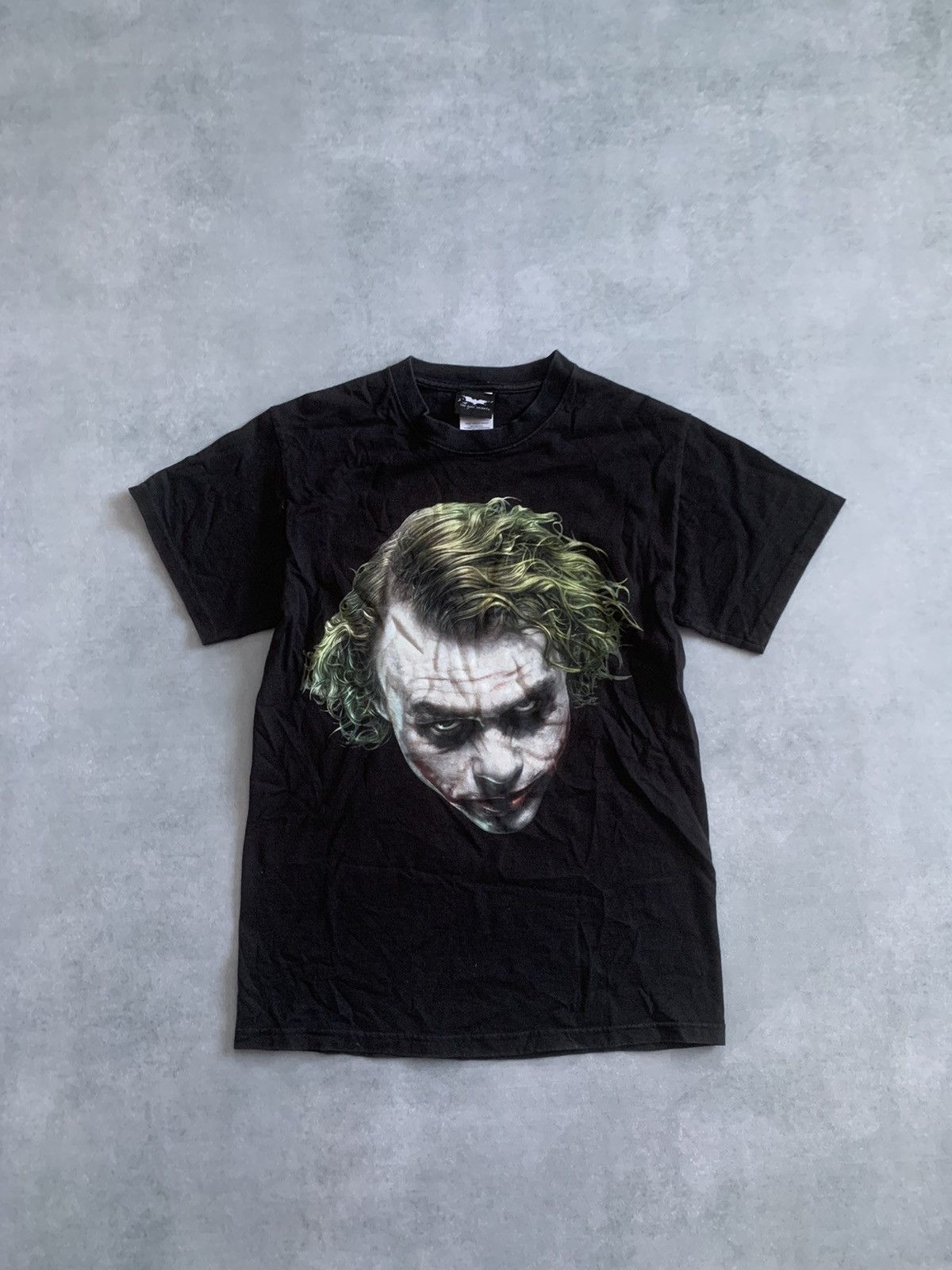 THE DARK NIGHT 08 JOKER シャツ　Movie 2008 Batman The Dark Knight Joker Heath Ledger Big Face