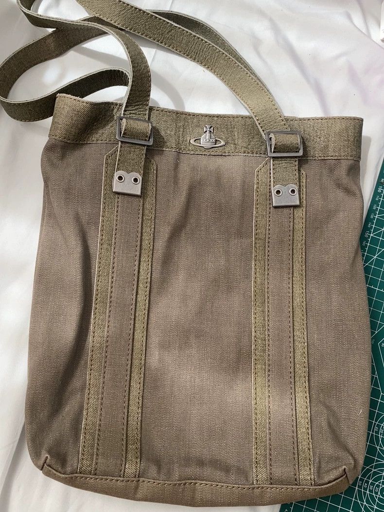 Vivienne Westwood Vivienne Westwood size os Carry a shoulder bag with one sho Size ONE SIZE - 1 Thumbnail