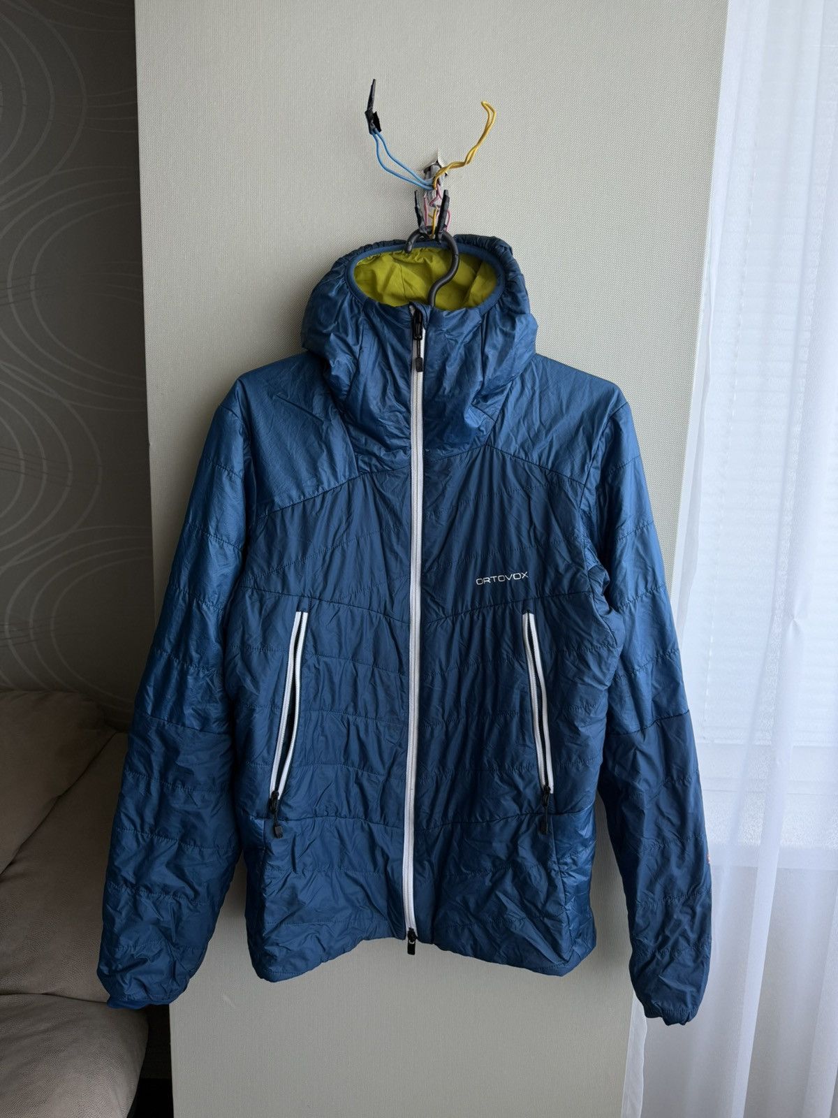 ORTOVOX Ortovox Blue Swisswool Zip Hooded Windbreaker Jacket Light Size US S / EU 44-46 / 1 - 1 Thumbnail