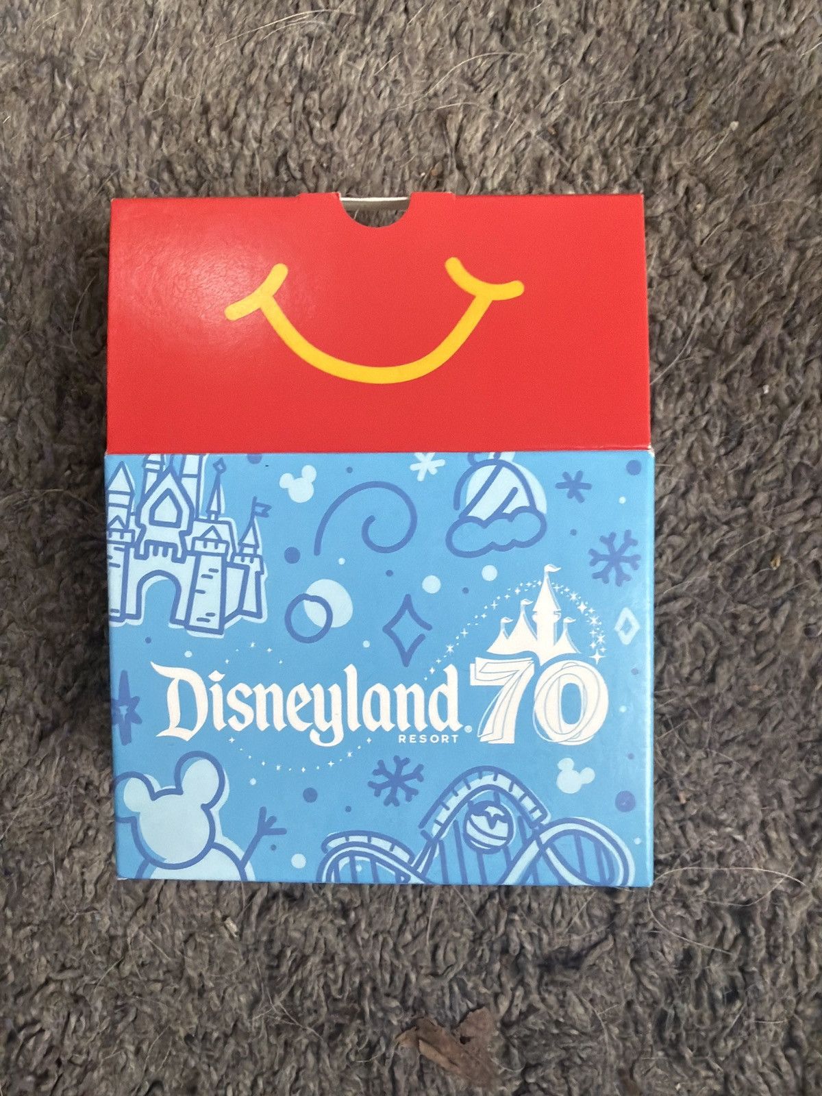 Disney 2025 McDonald’s Disneyland Resort Figures Size ONE SIZE - 6 Thumbnail