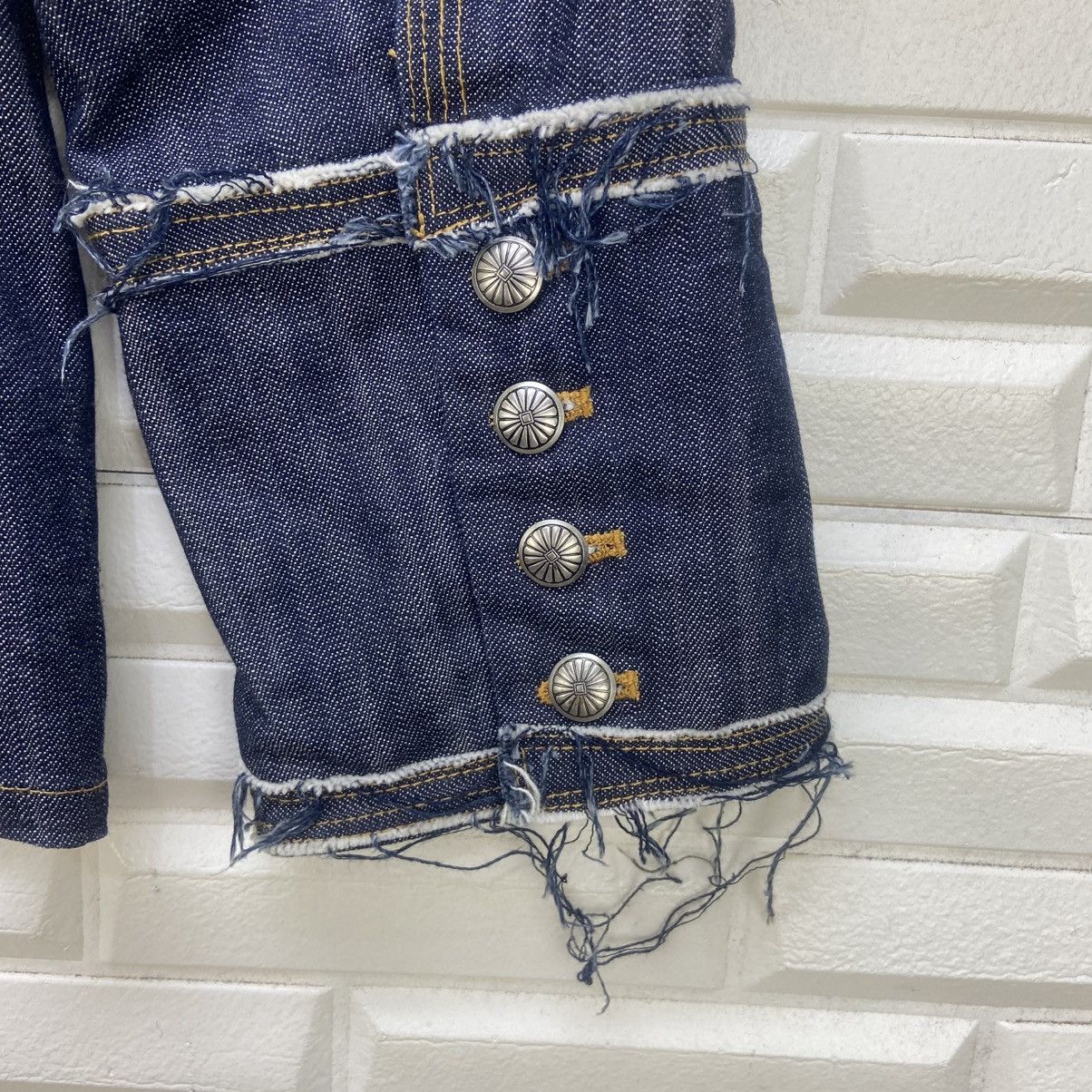 Indian Motorcycle Indian Motorcycles Distressed Denim Jacket Size US S / EU 44-46 / 1 - 9 Thumbnail