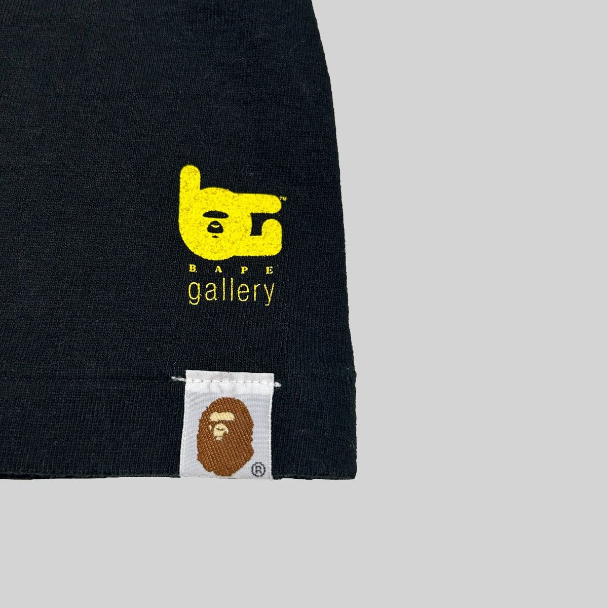 Bape × Futura Bape Gallery Futura Tee Size US L / EU 52-54 / 3 - 6 Thumbnail