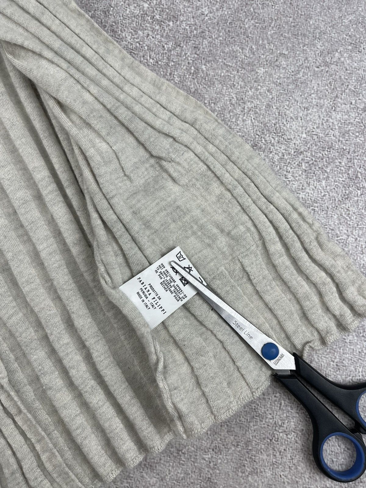 Fabiana Filippi Fabiana Filippi Cashmere/Silk Knit Sweater Cardigan Size S Size S / US 4 / IT 40 - 10 Thumbnail