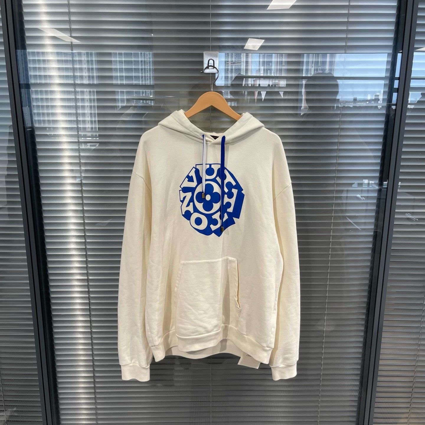 Louis Vuitton Louis Vuitton x Nigo Monogram Hoodie XL Size US XL / EU 56 / 4 - 1 Thumbnail
