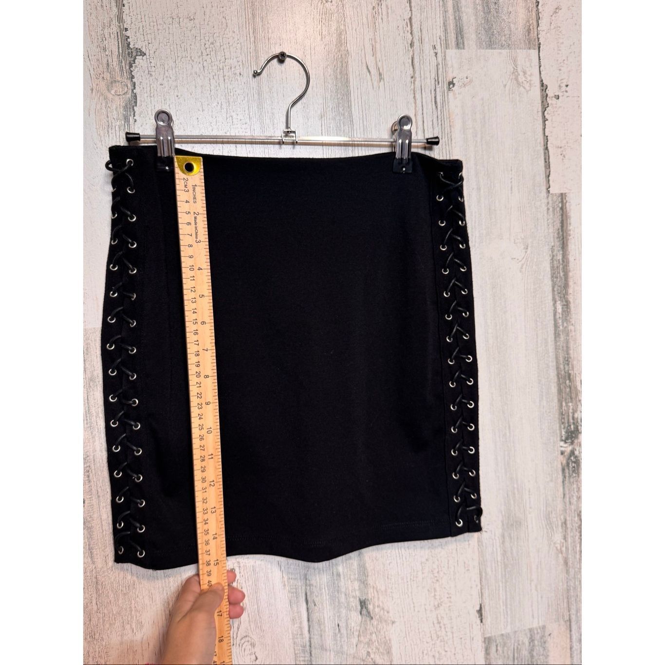 Forever 21 Forever 21 Black Lace-Up Mini Skirt | Side Corset Detail Bodycon Skirt Size Medium Size 28" / US 6 / IT 42 - 8 Thumbnail