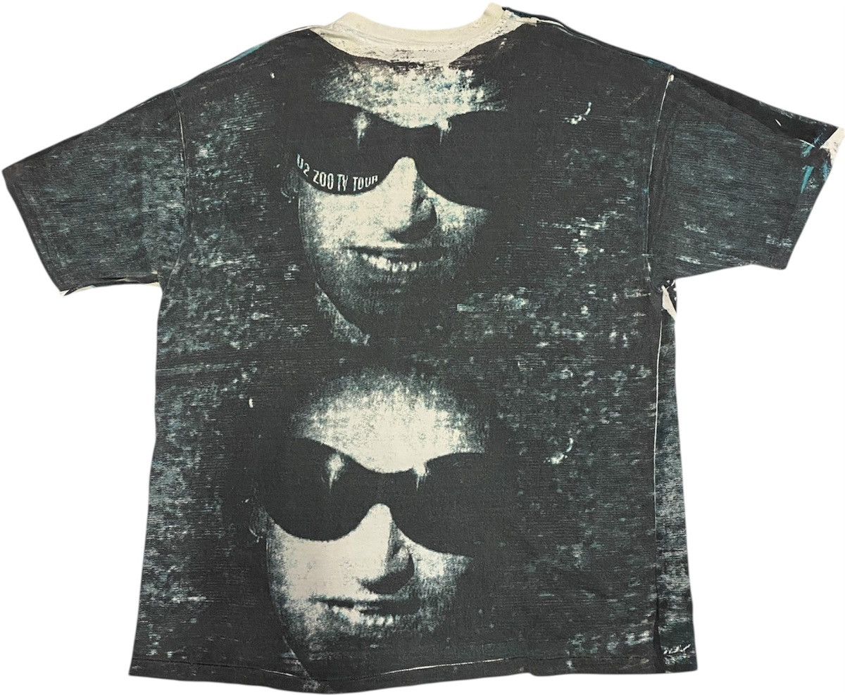 Hanes RARE!!! Vintage 90’s U2 Band Zoo TV Tour Promo Mosquitohead Size US XXL / EU 58 / 5 - 2 Thumbnail