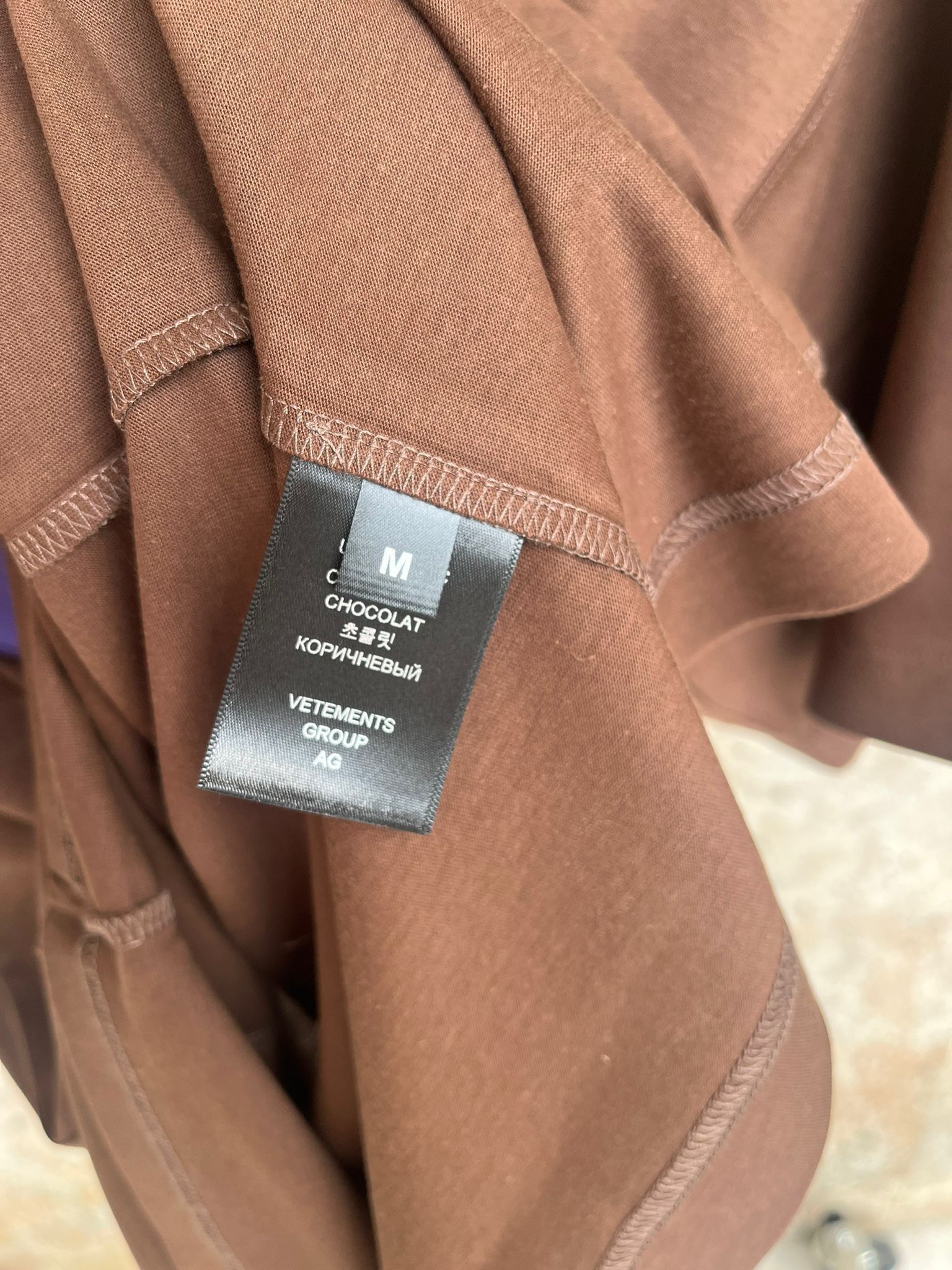 Vetements Sweet Logo T-Shirt SS in Chocolate Size US M / EU 48-50 / 2 - 11 Thumbnail