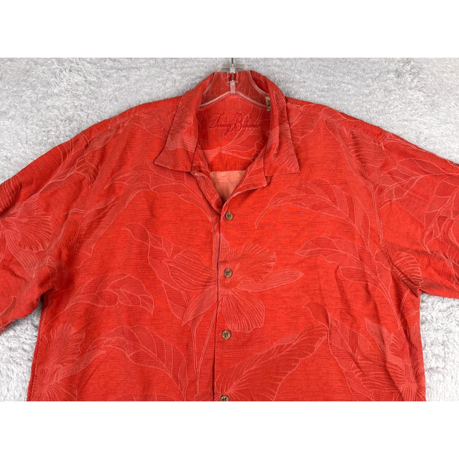 Tommy Bahama Tommy Bahama Shirt Men Large Red Floral Button Up Beach Resort Hawaiian Shirt Size US L / EU 52-54 / 3 - 4 Thumbnail