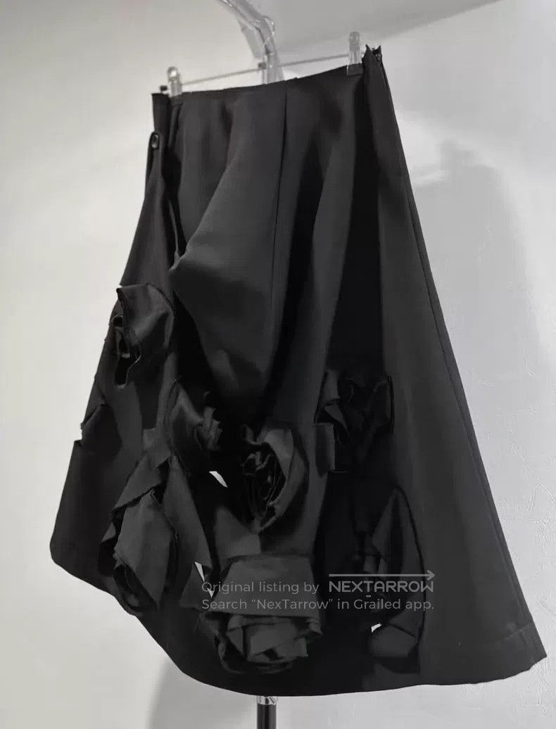 Comme des Garcons Comme des Garcons size S 3D Rose Print Skirt Size 23" - 3 Thumbnail