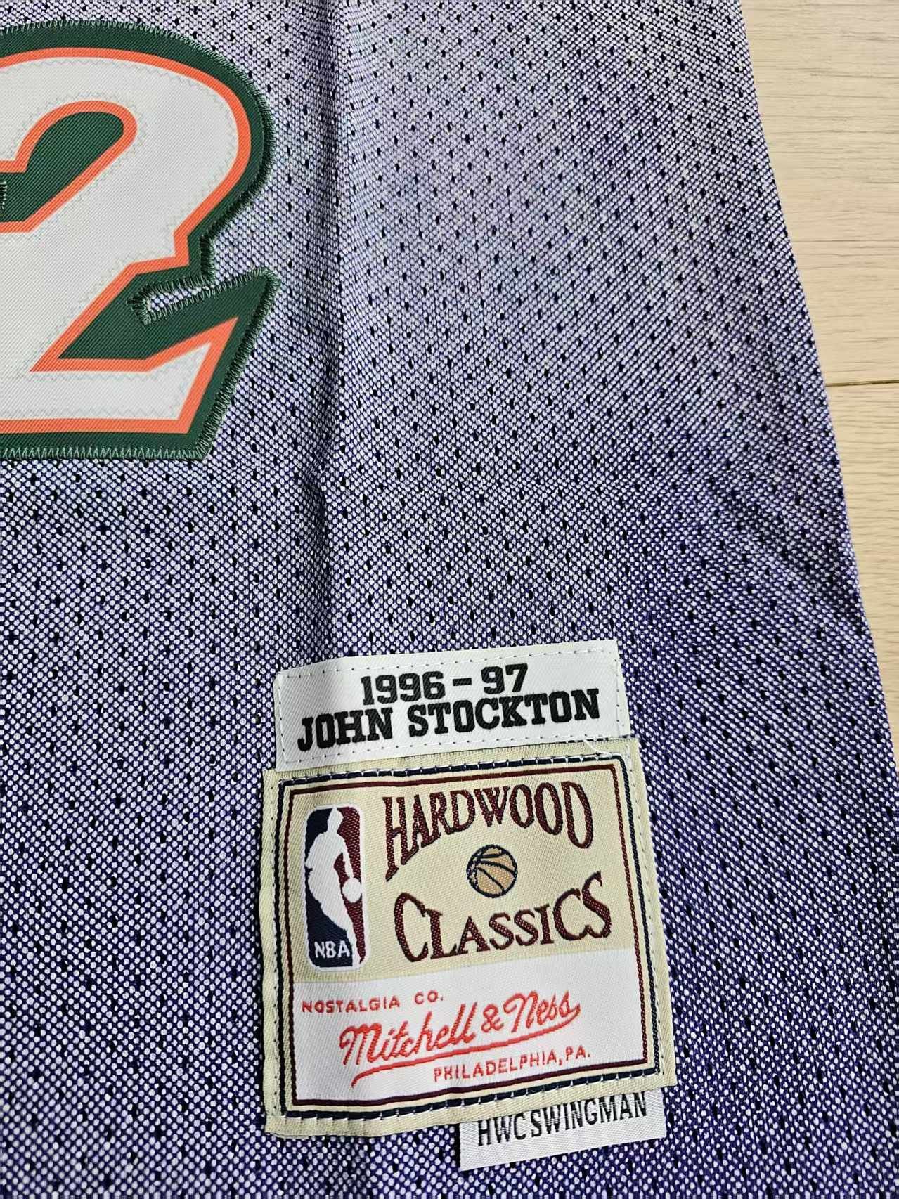 NBA Utah Jazz #12 John Stockton Jersey Stitched Size US M / EU 48-50 / 2 - 4 Thumbnail