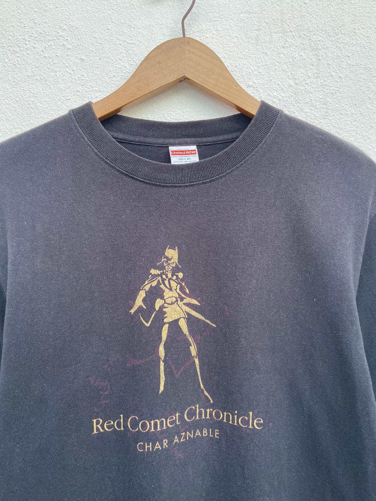 Anime 🔥 RED Comet Chronicle t shirt Gundam Size US M / EU 48-50 / 2 - 3 Thumbnail