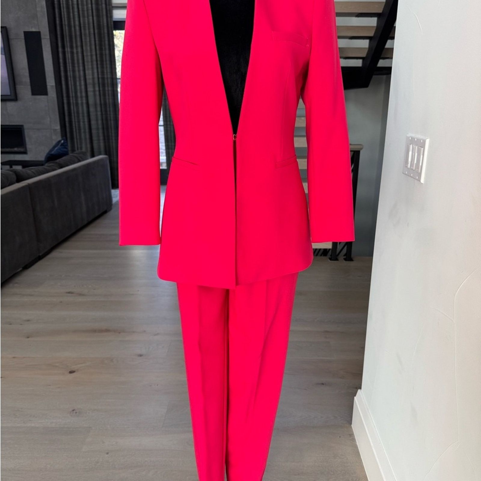 Other Vibrant Pink Suit Set size S Size S / US 4 / IT 40 - 3 Thumbnail
