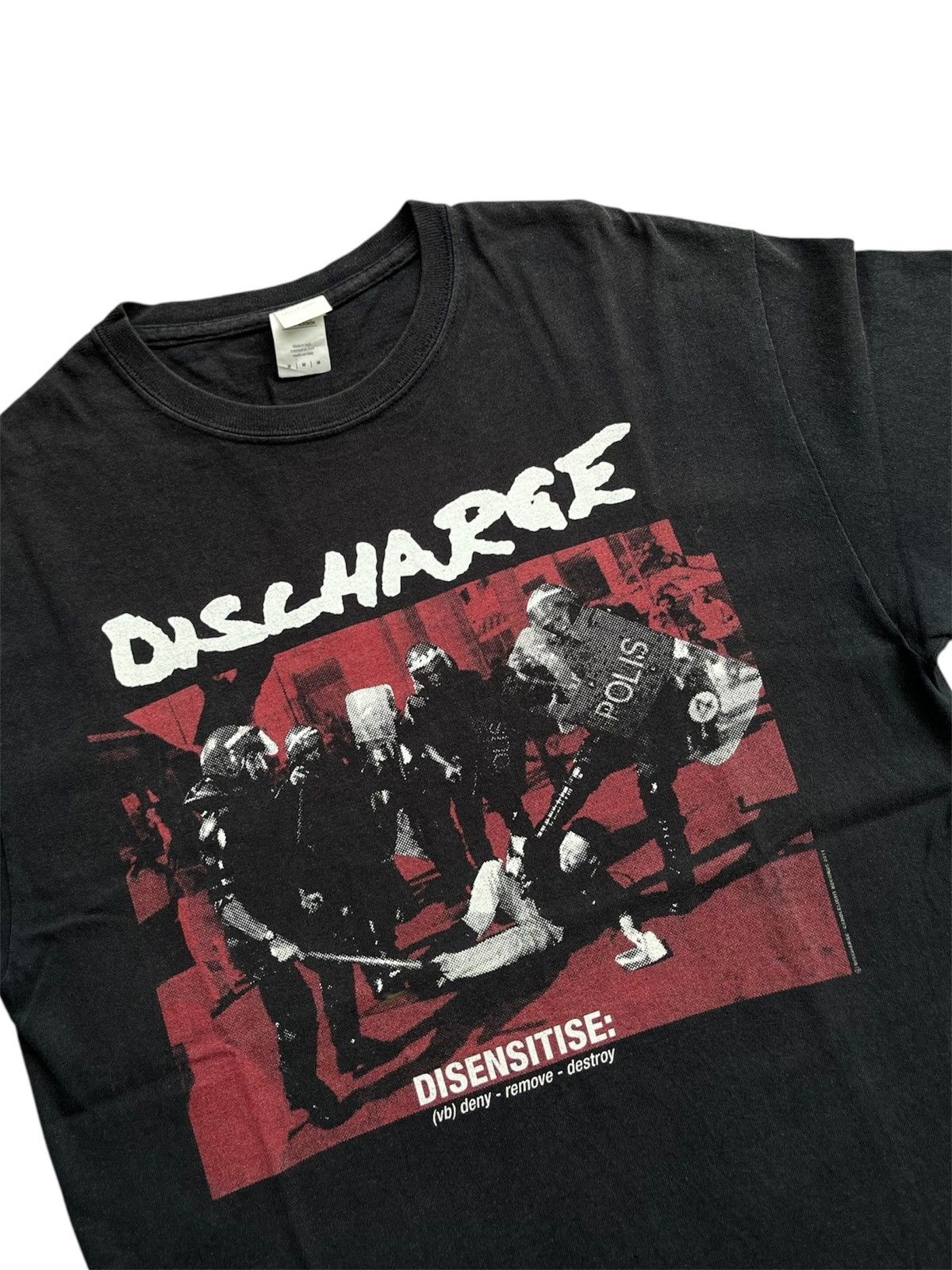 Band Tees Discharge band vintage Size US M / EU 48-50 / 2 - 1 Thumbnail