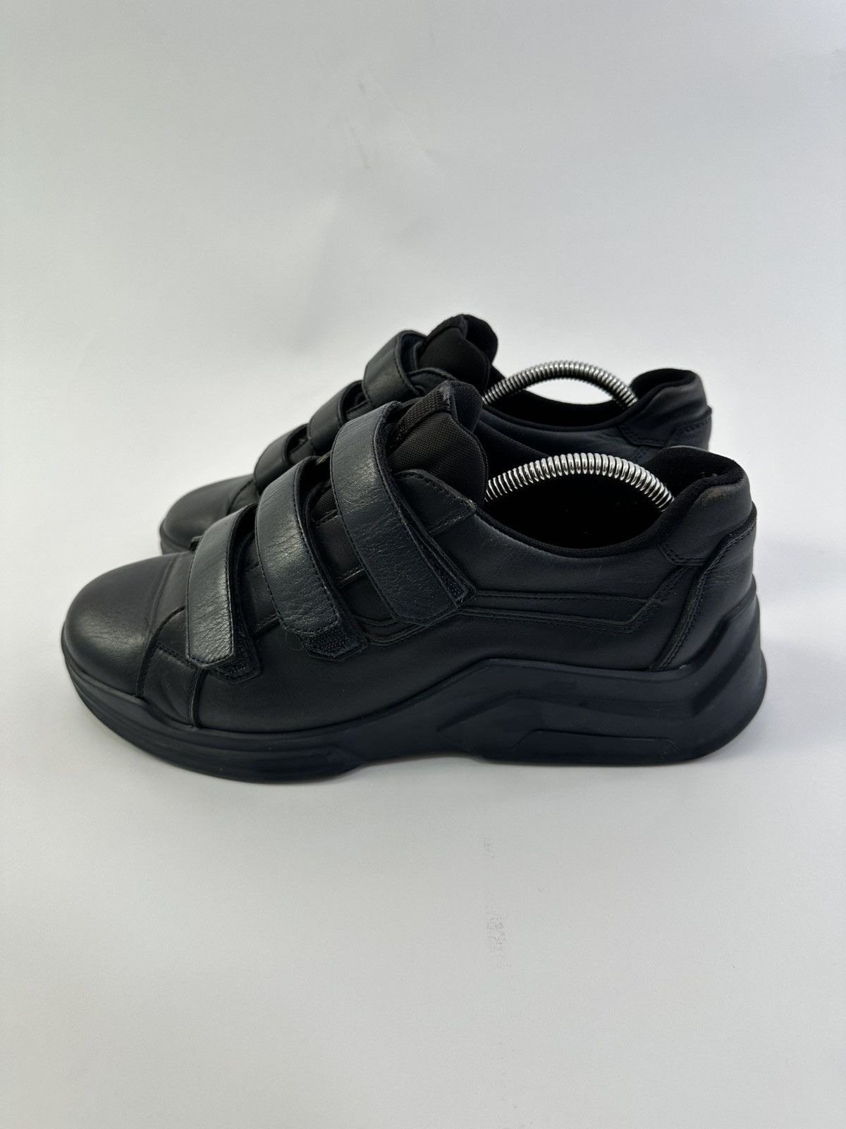 Prada Prada Blue Leather Low Top Sneakers Size 8 Size US 8 / EU 41 - 1 Thumbnail