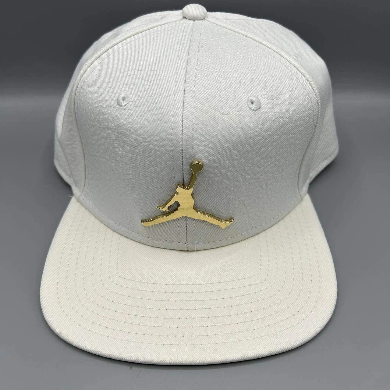 Jordan Brand Air Jordan Hat Men Cement Elephant Gold Metal Snap Back Size ONE SIZE - 1 Thumbnail