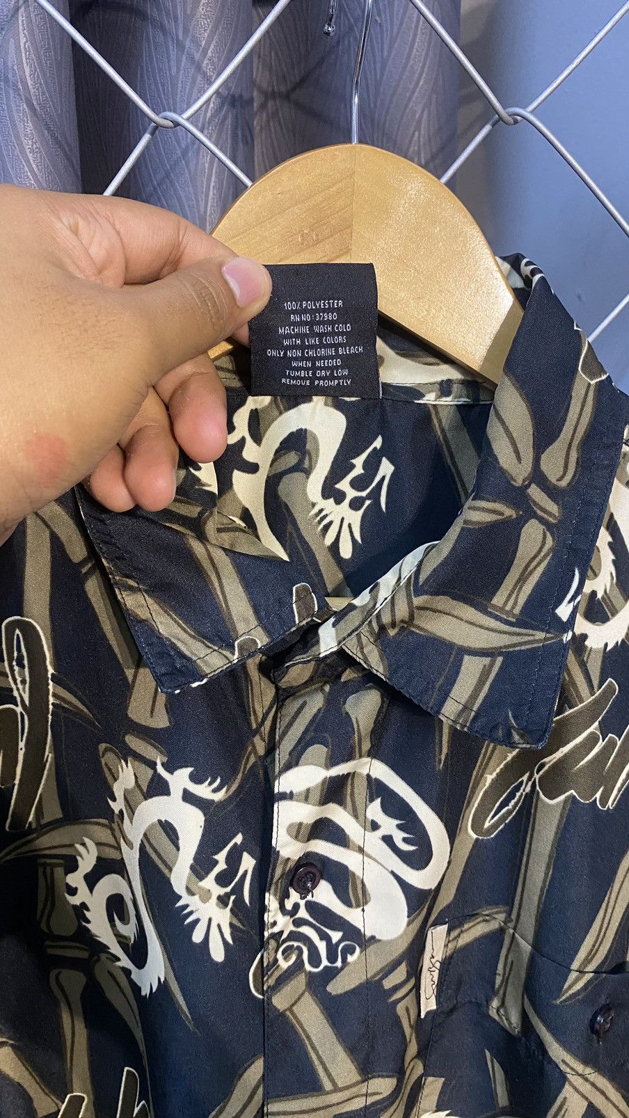 Fubu × Japanese Brand × Vintage FUBU AOP DRAGON SHIRT BUTTON UP RAYON LARGE Size US L / EU 52-54 / 3 - 6 Thumbnail